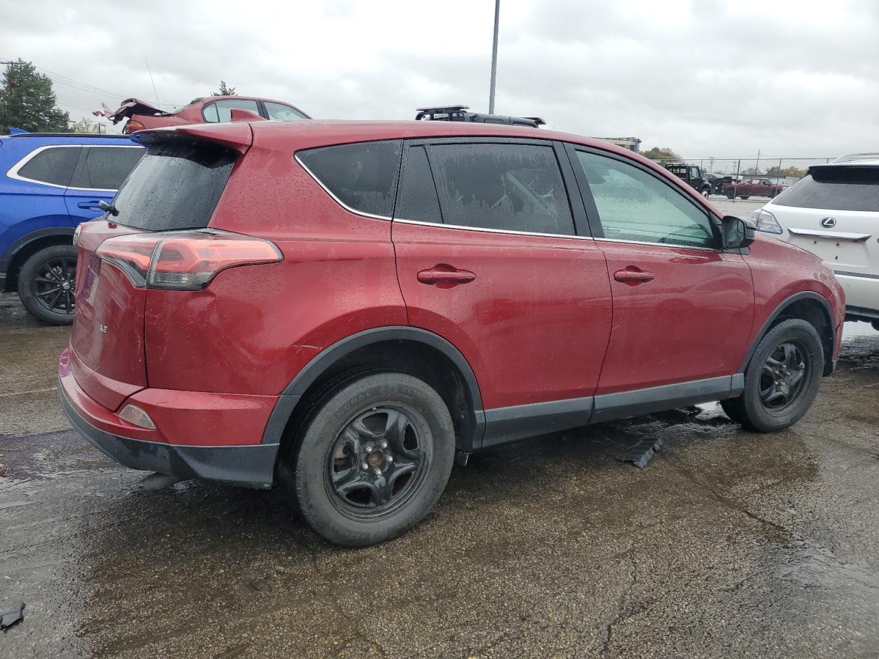2018 Toyota RAV4, LE