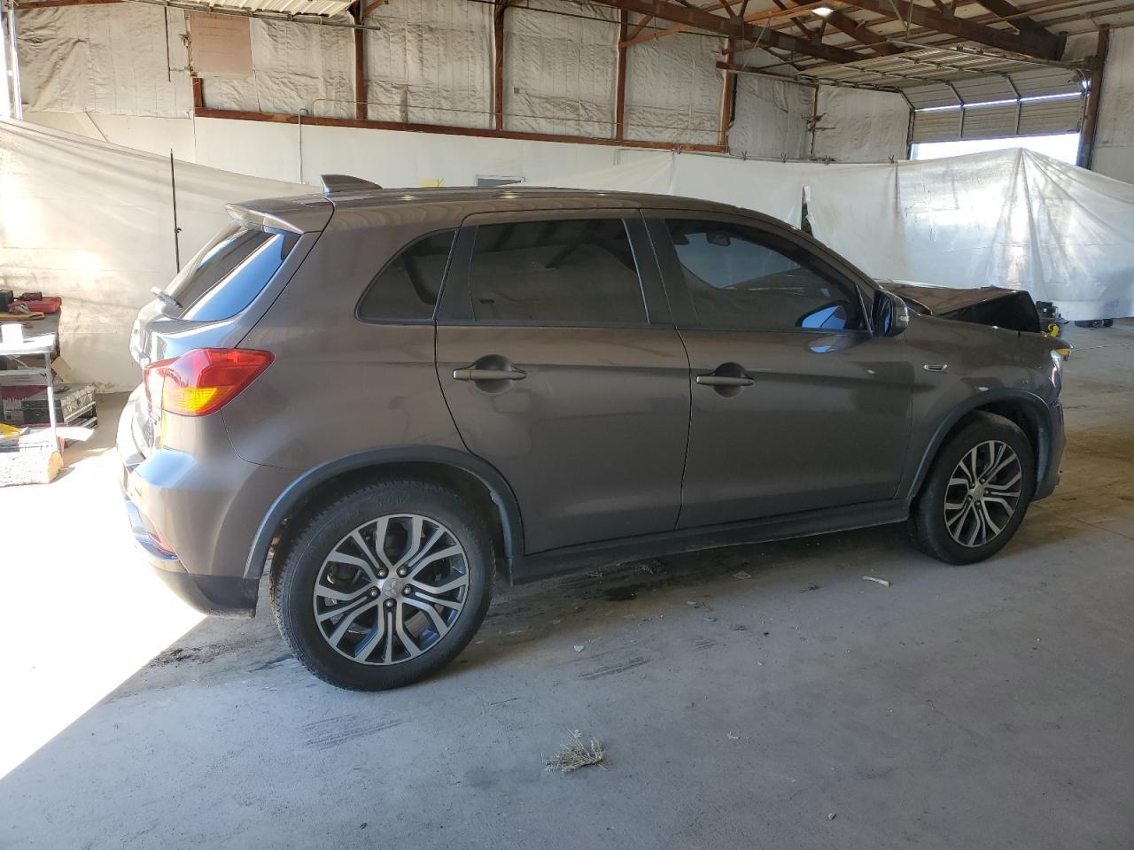 2018 Mitsubishi Outlander, ES