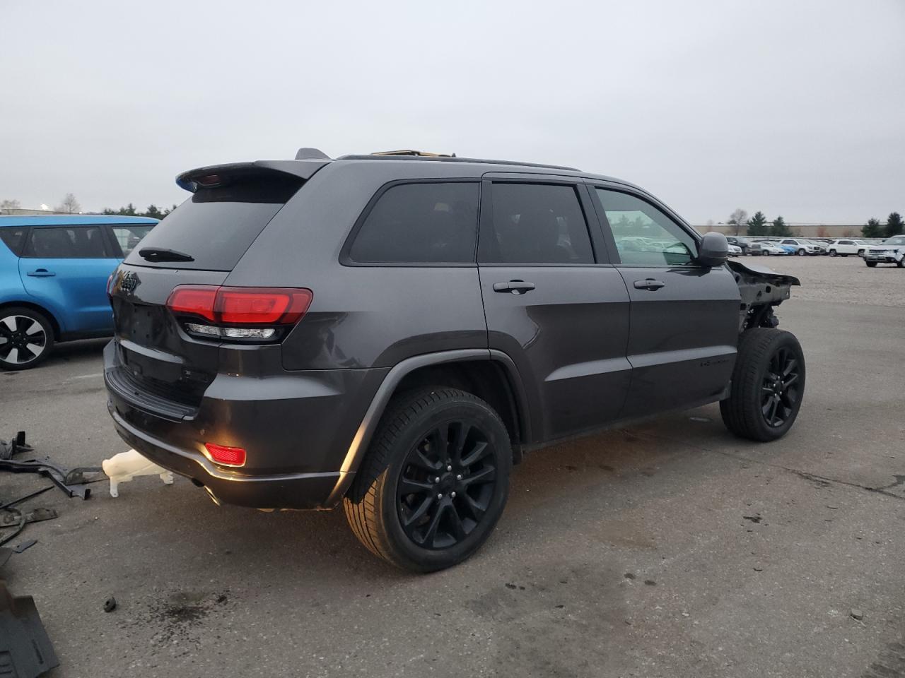 2018 Jeep Grand Cherokee, Laredo
