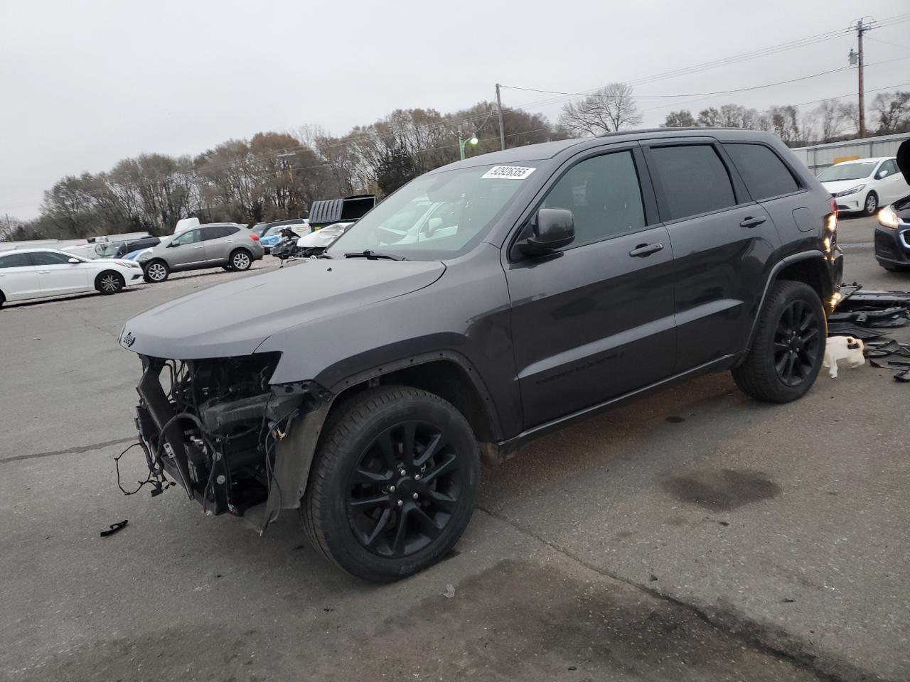 2018 Jeep Grand Cherokee, Laredo