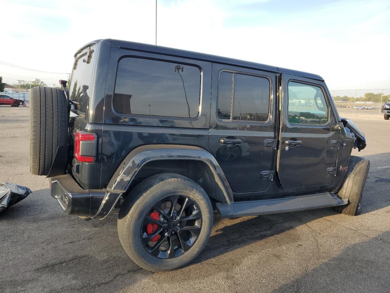 2021 Jeep Wrangler, Sahara