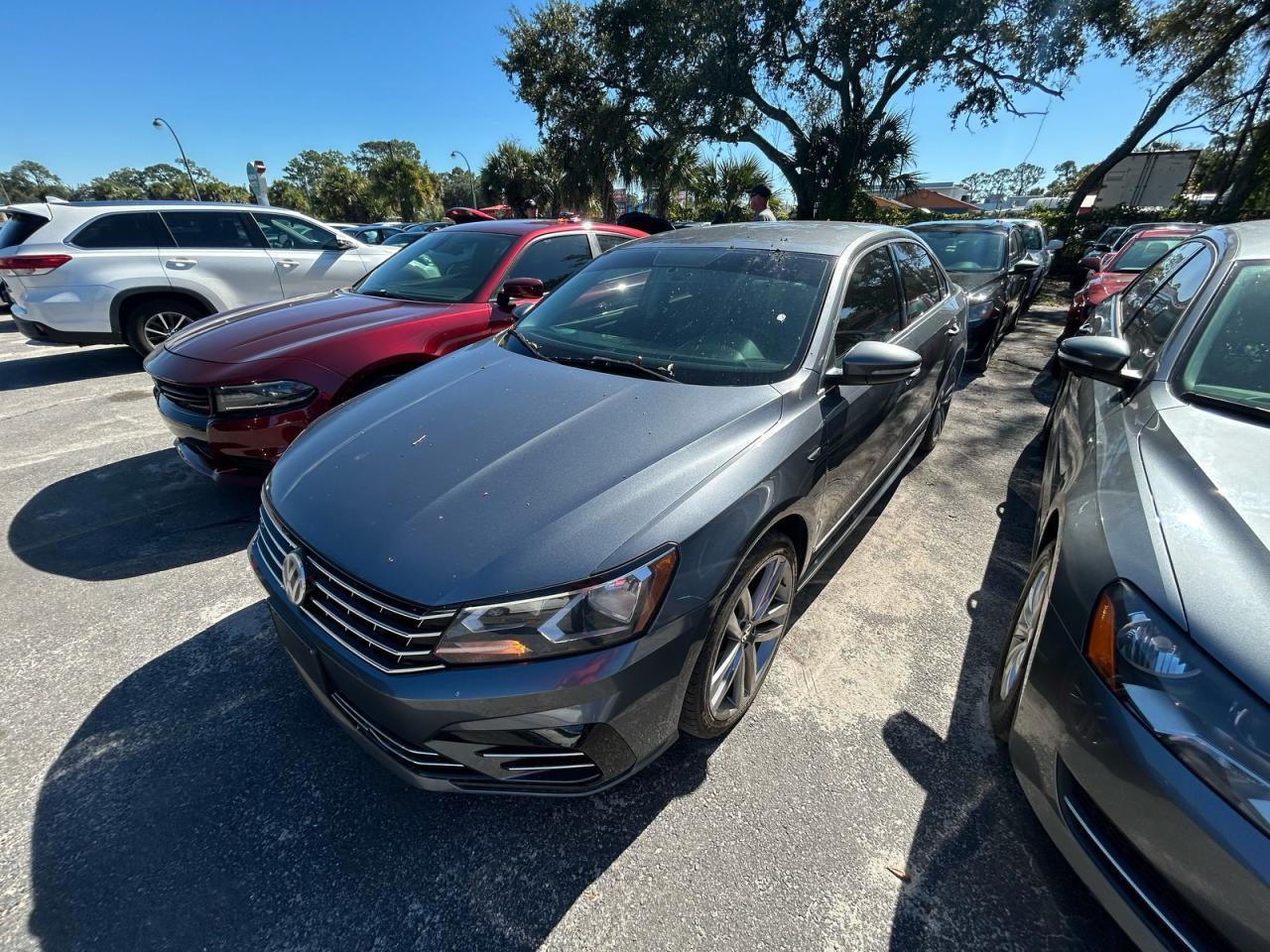 2017 Volkswagen Passat, R-Line