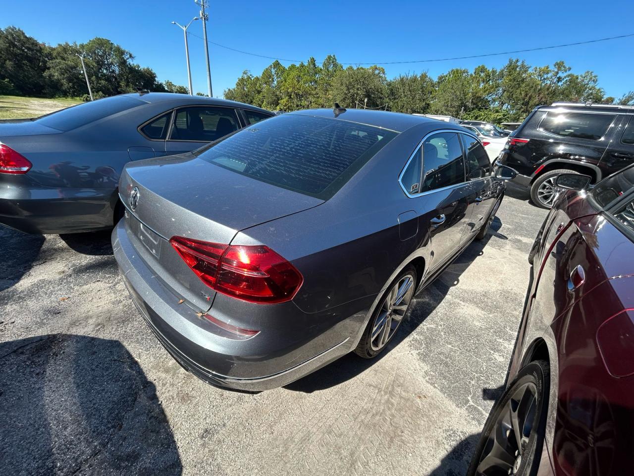 2017 Volkswagen Passat, R-Line