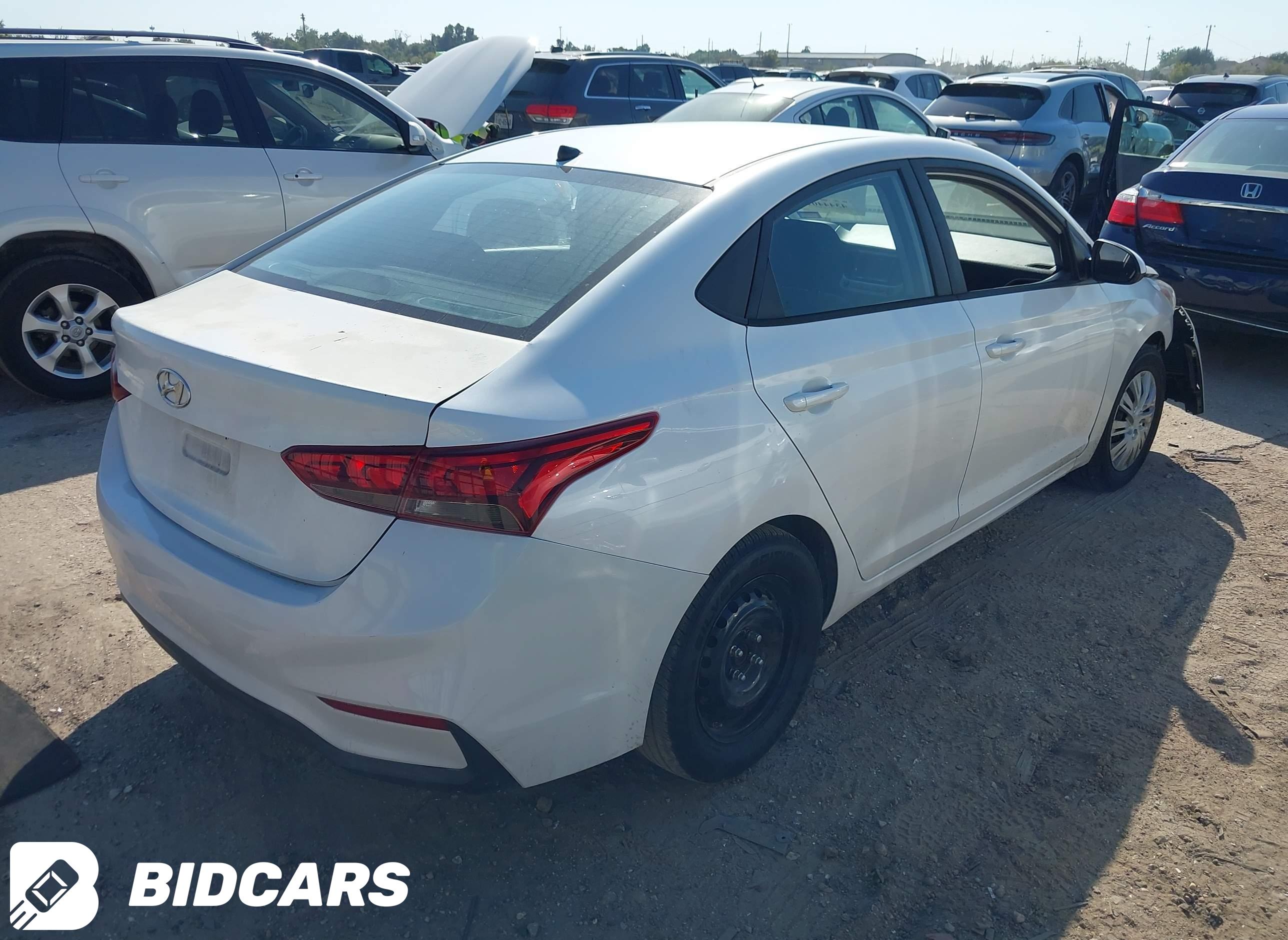 2020 Hyundai Accent, SE