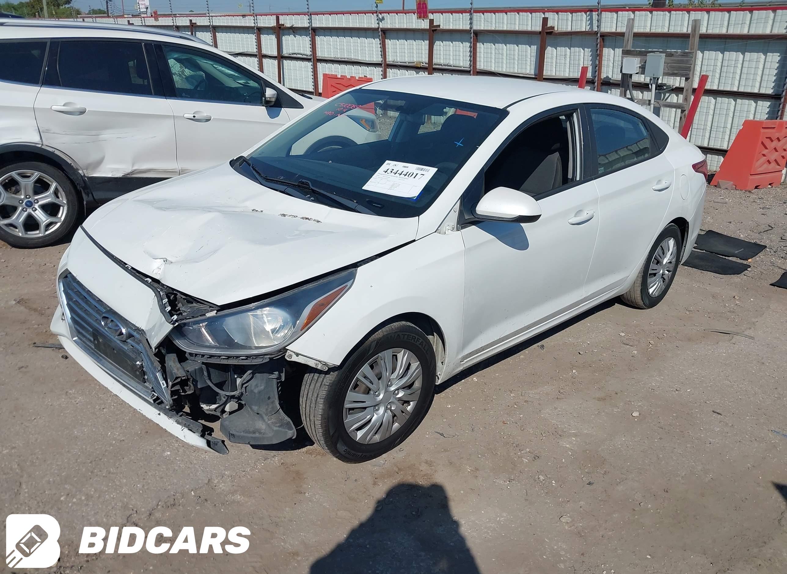 2020 Hyundai Accent, SE
