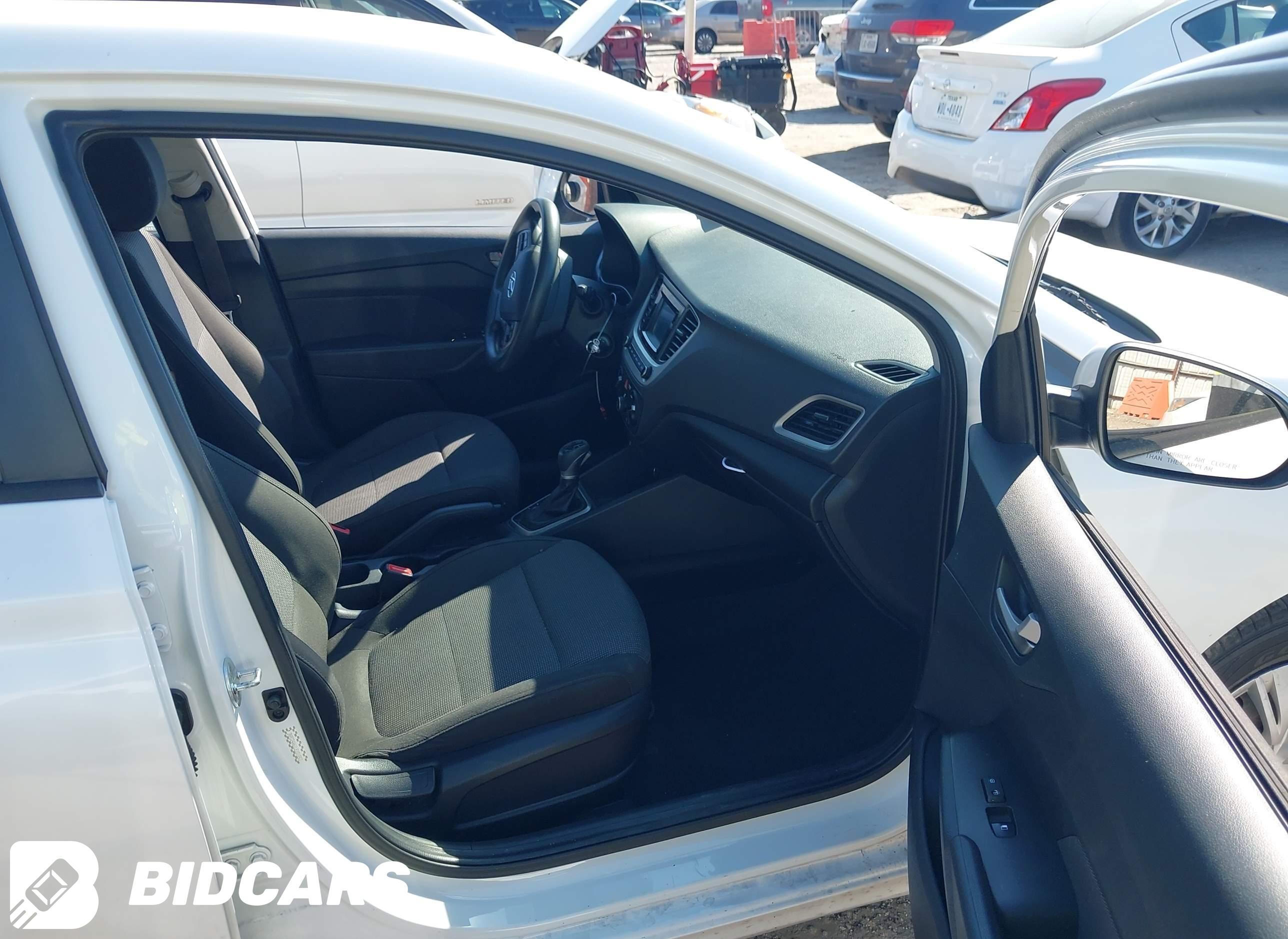 2020 Hyundai Accent, SE