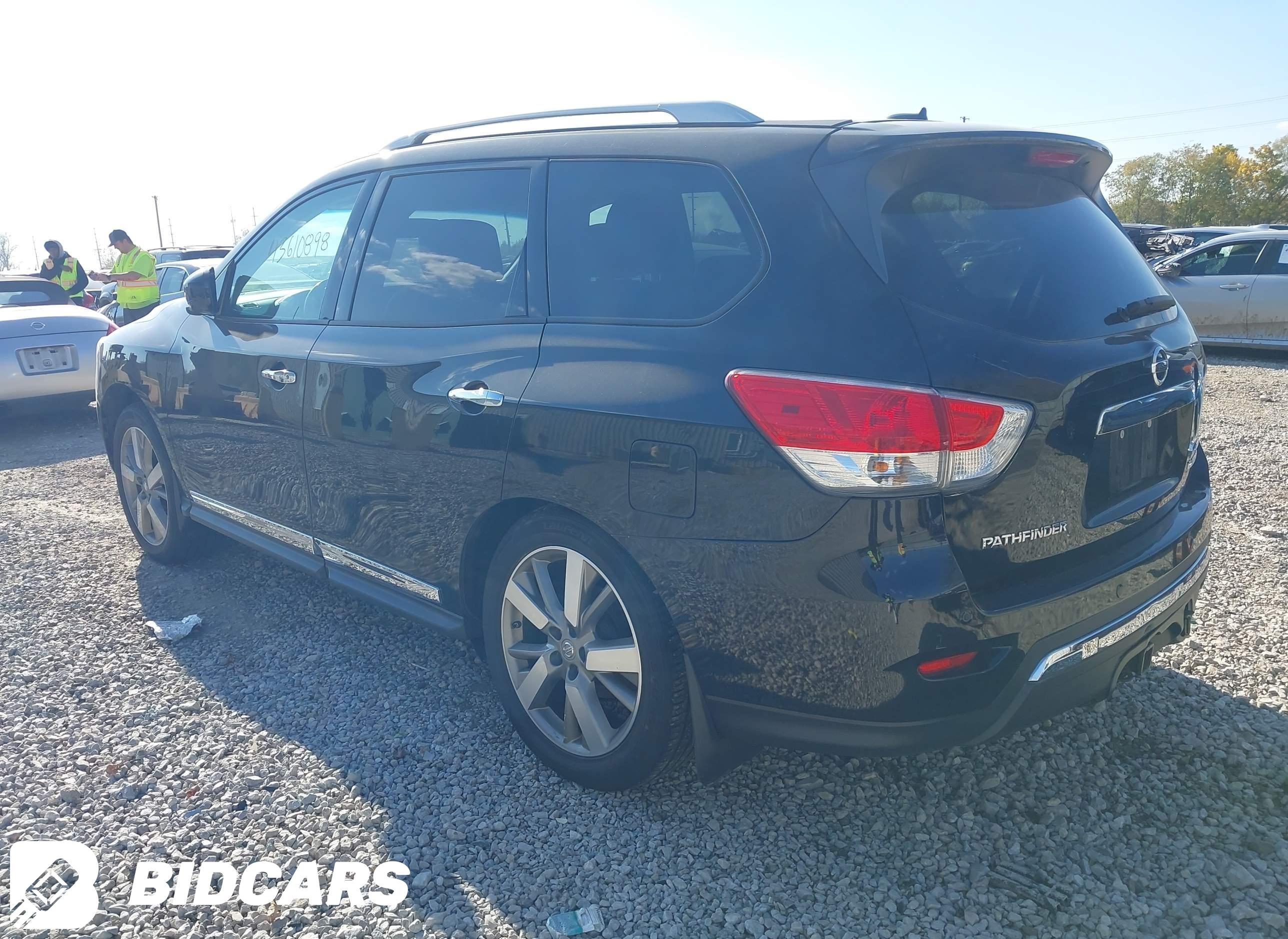 2015 Nissan Pathfinder, Platinum