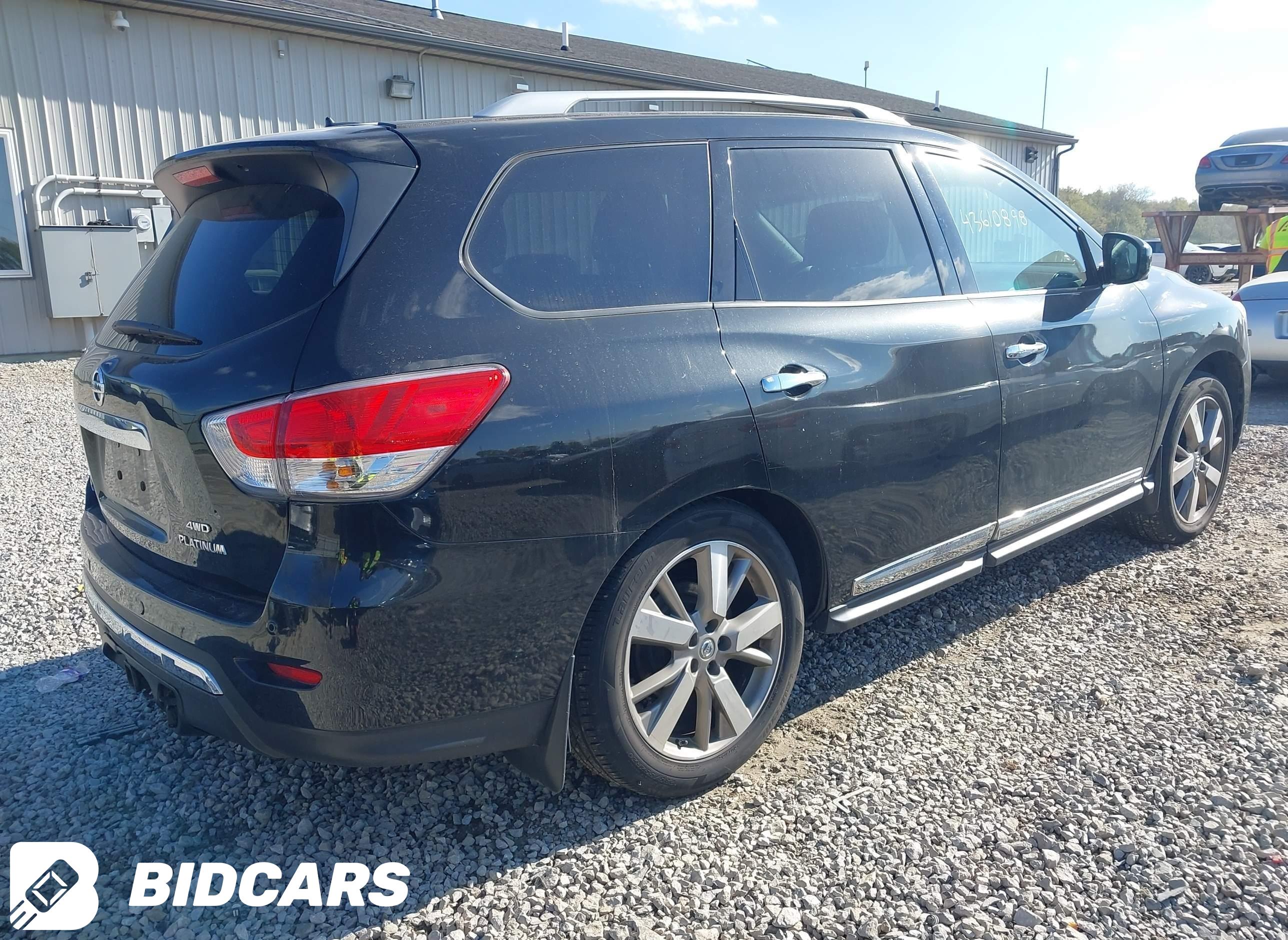 2015 Nissan Pathfinder, Platinum