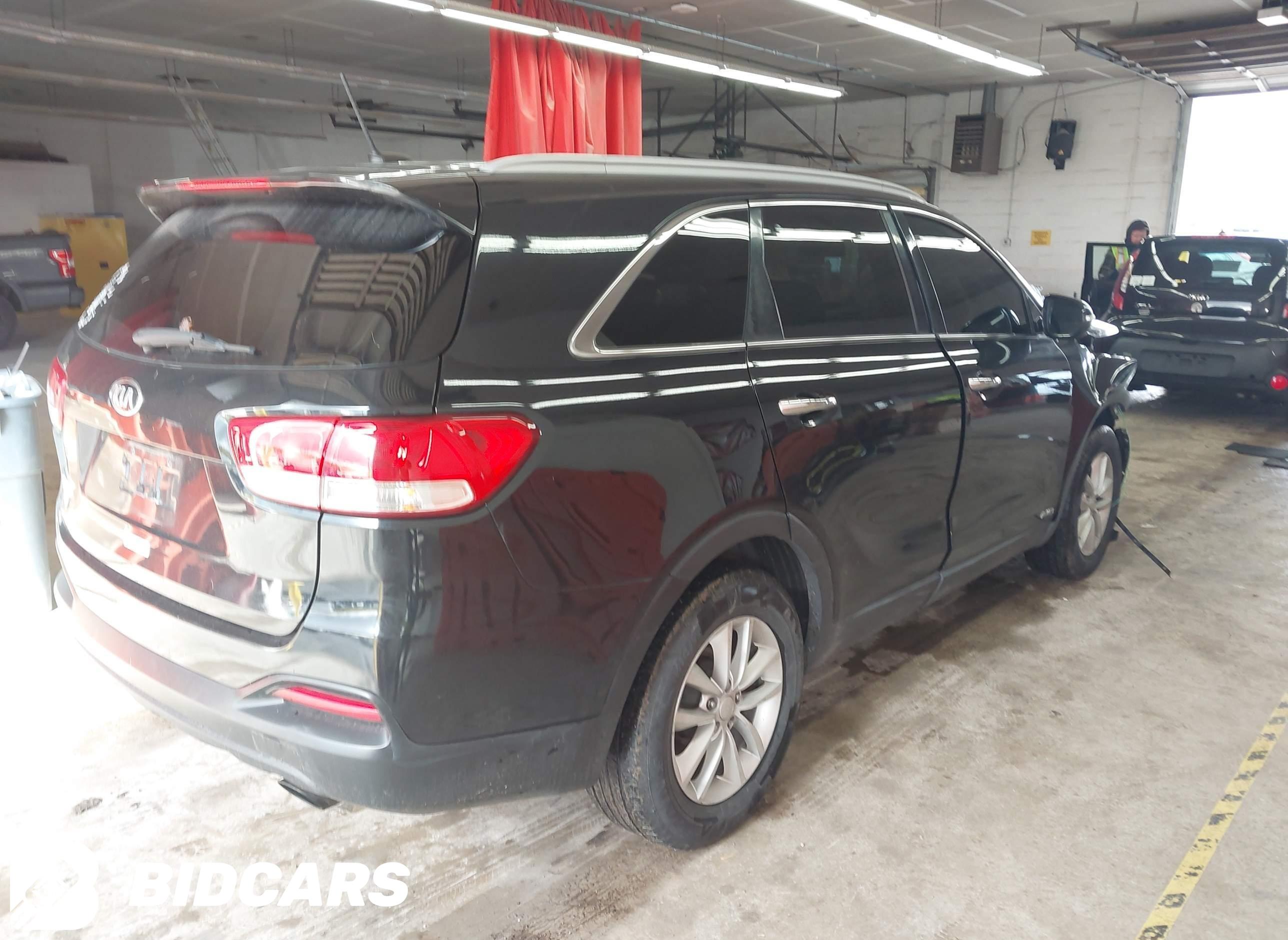 2017 KIA Sorento, 2.4L Lx