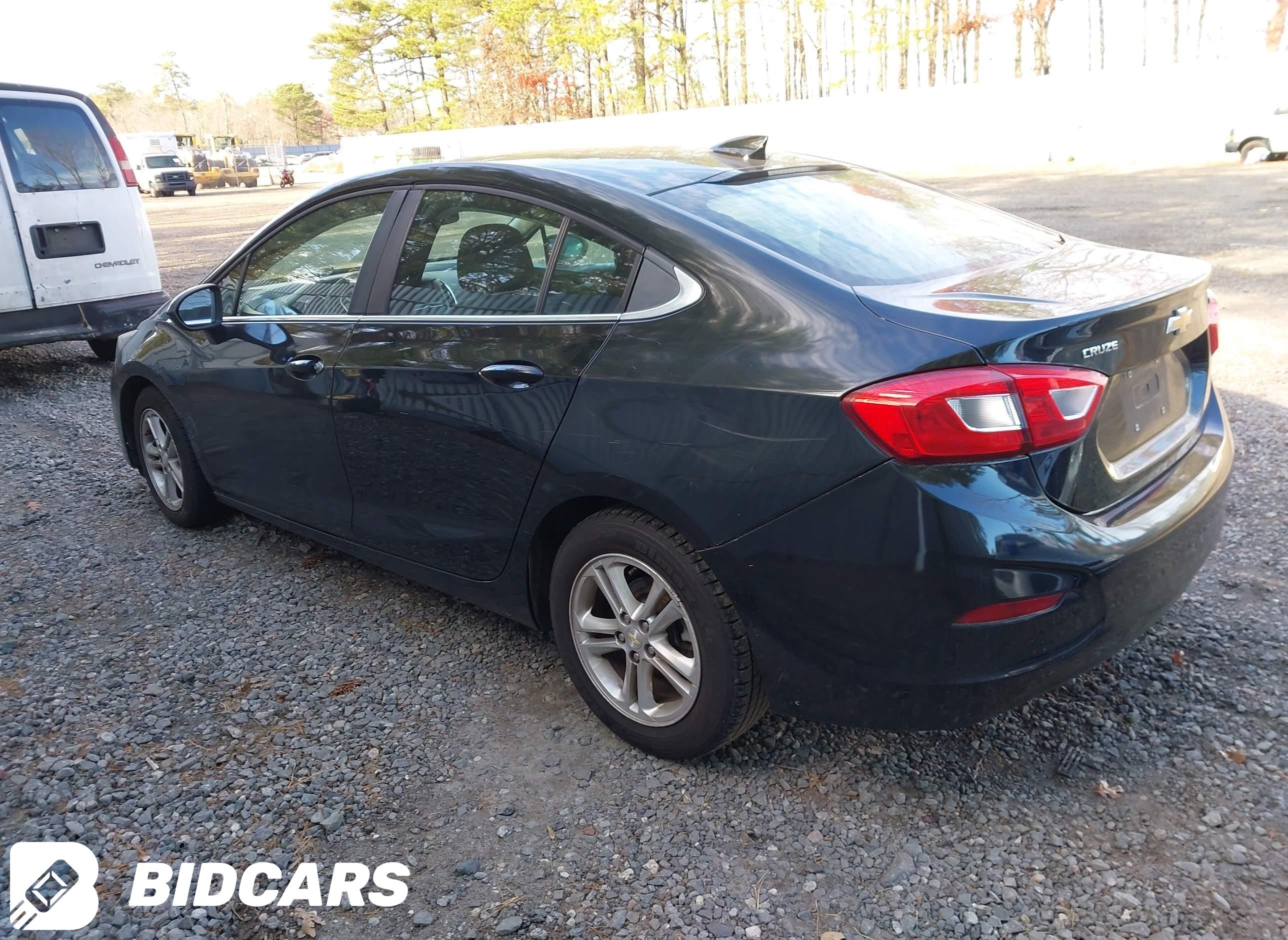 2018 Chevrolet Cruze, Lt Auto