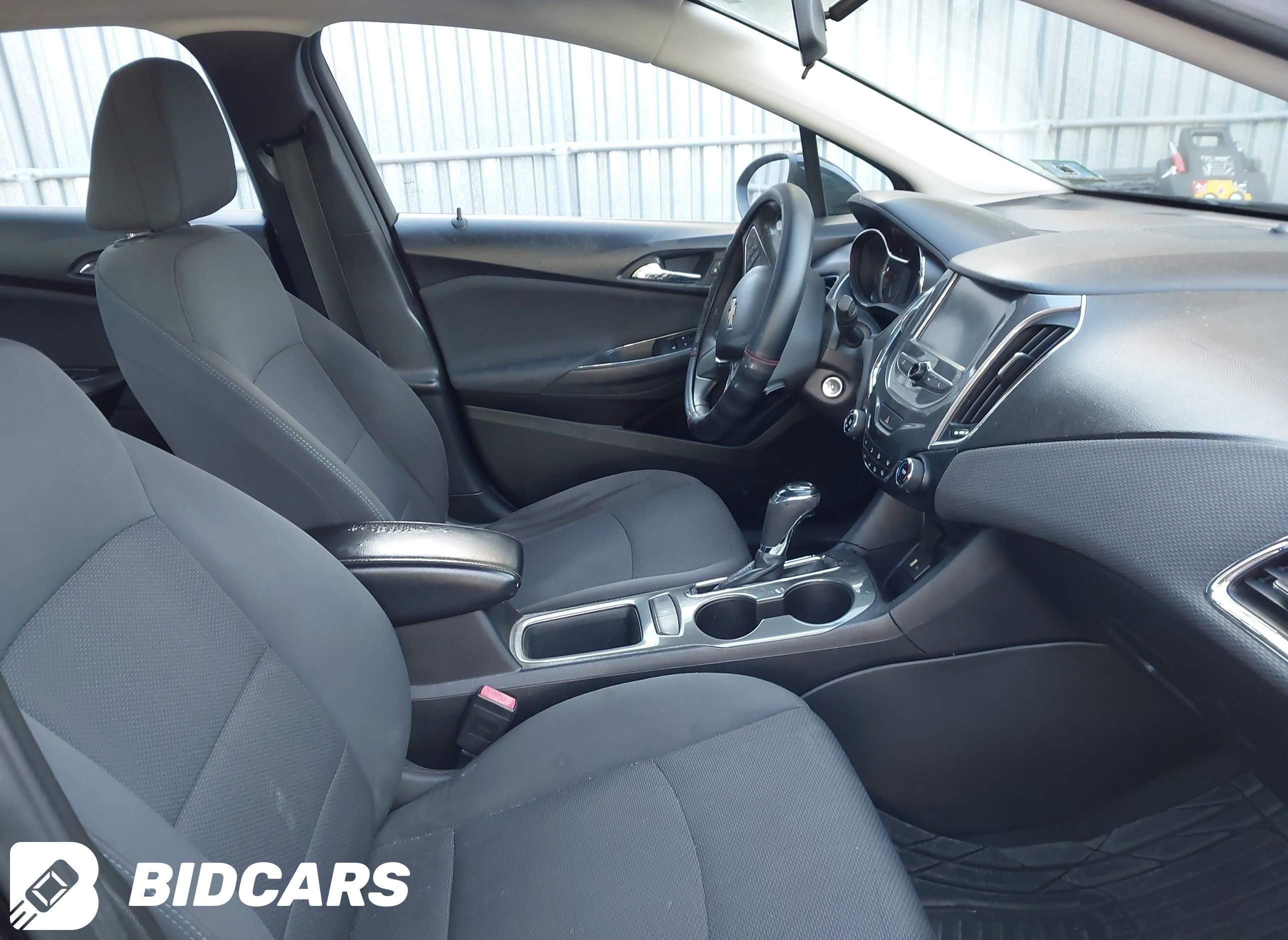 2018 Chevrolet Cruze, Lt Auto