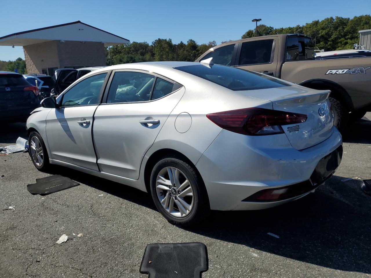 2019 Hyundai Elantra, Sel