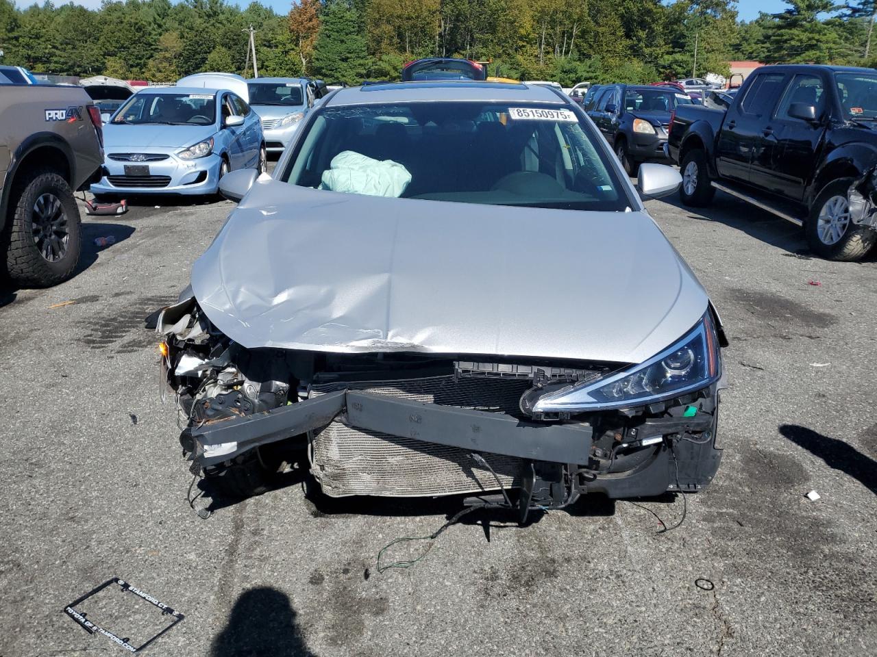 2019 Hyundai Elantra, Sel