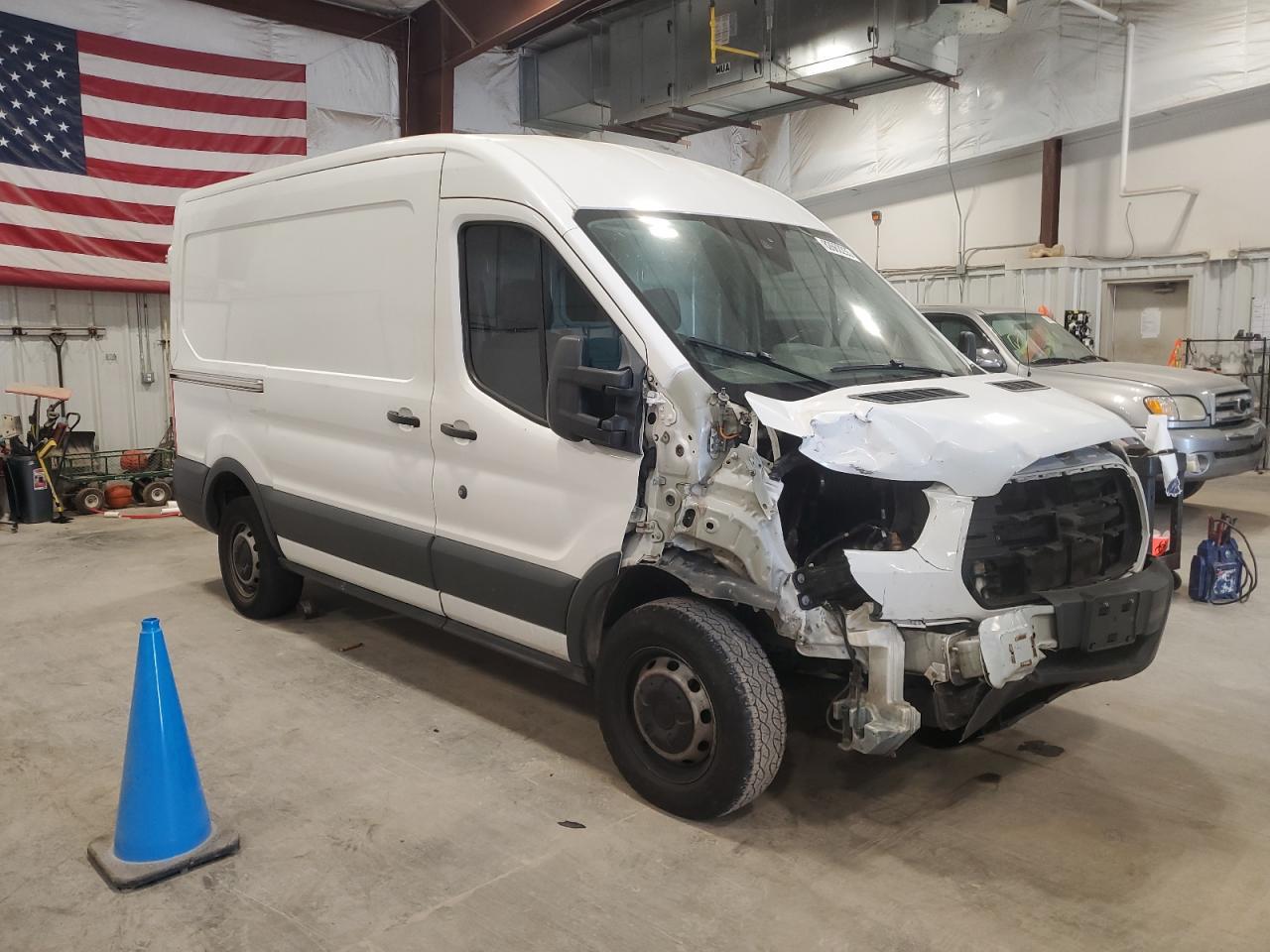 2017 Ford Transit, T-250