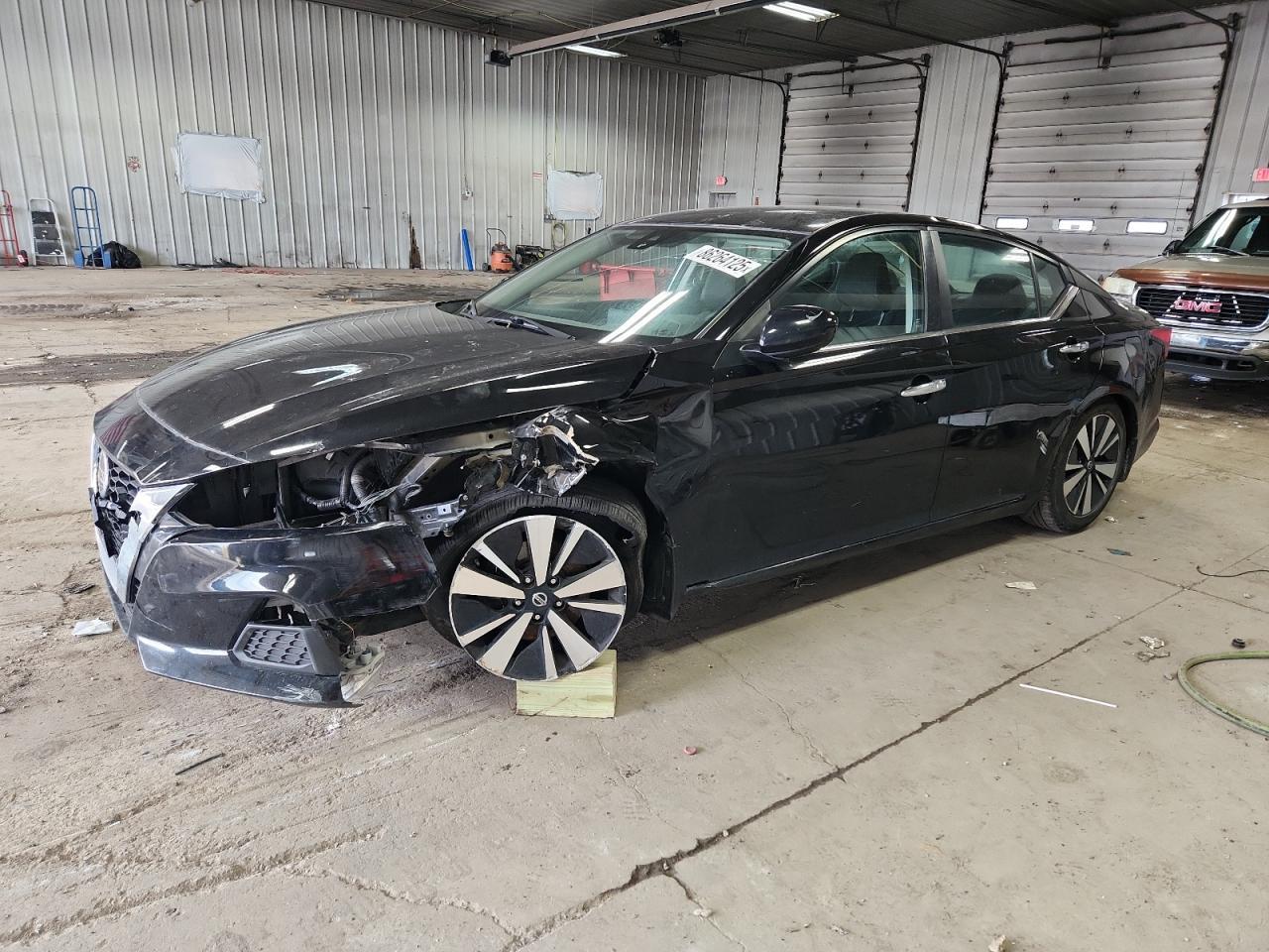 2022 Nissan Altima, SV