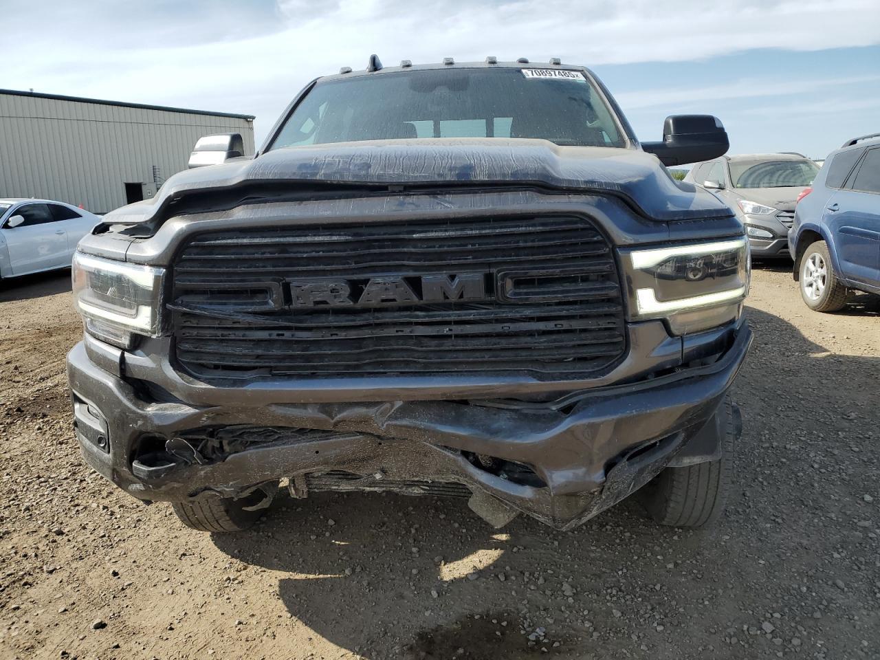 2022 RAM 3500, Laramie