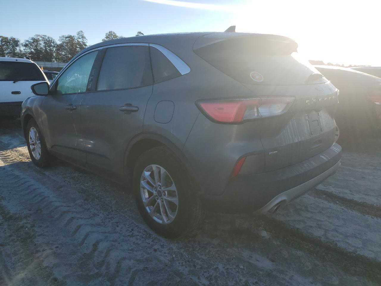 2022 Ford Escape, SE