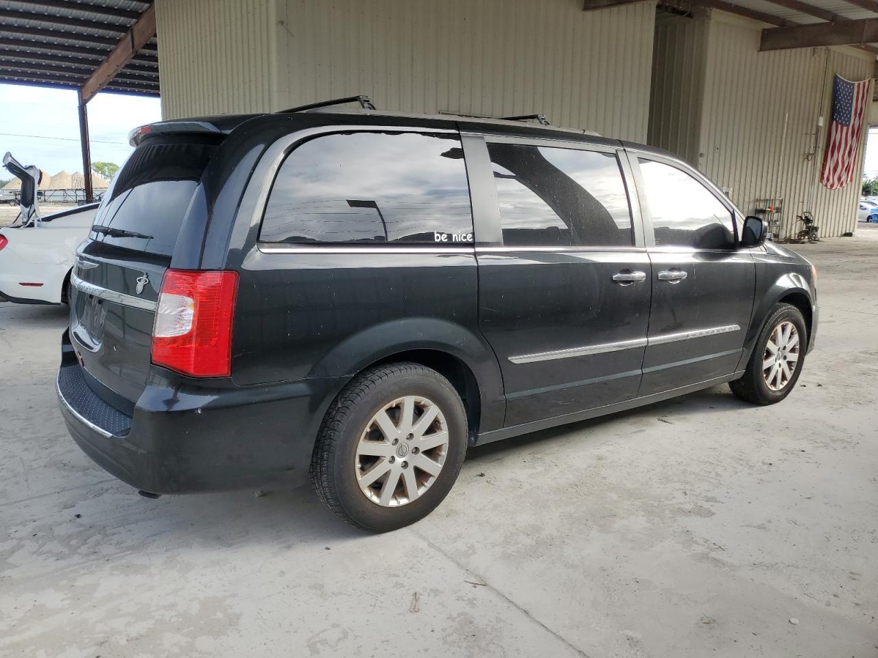 2015 Chrysler Town and Countr...