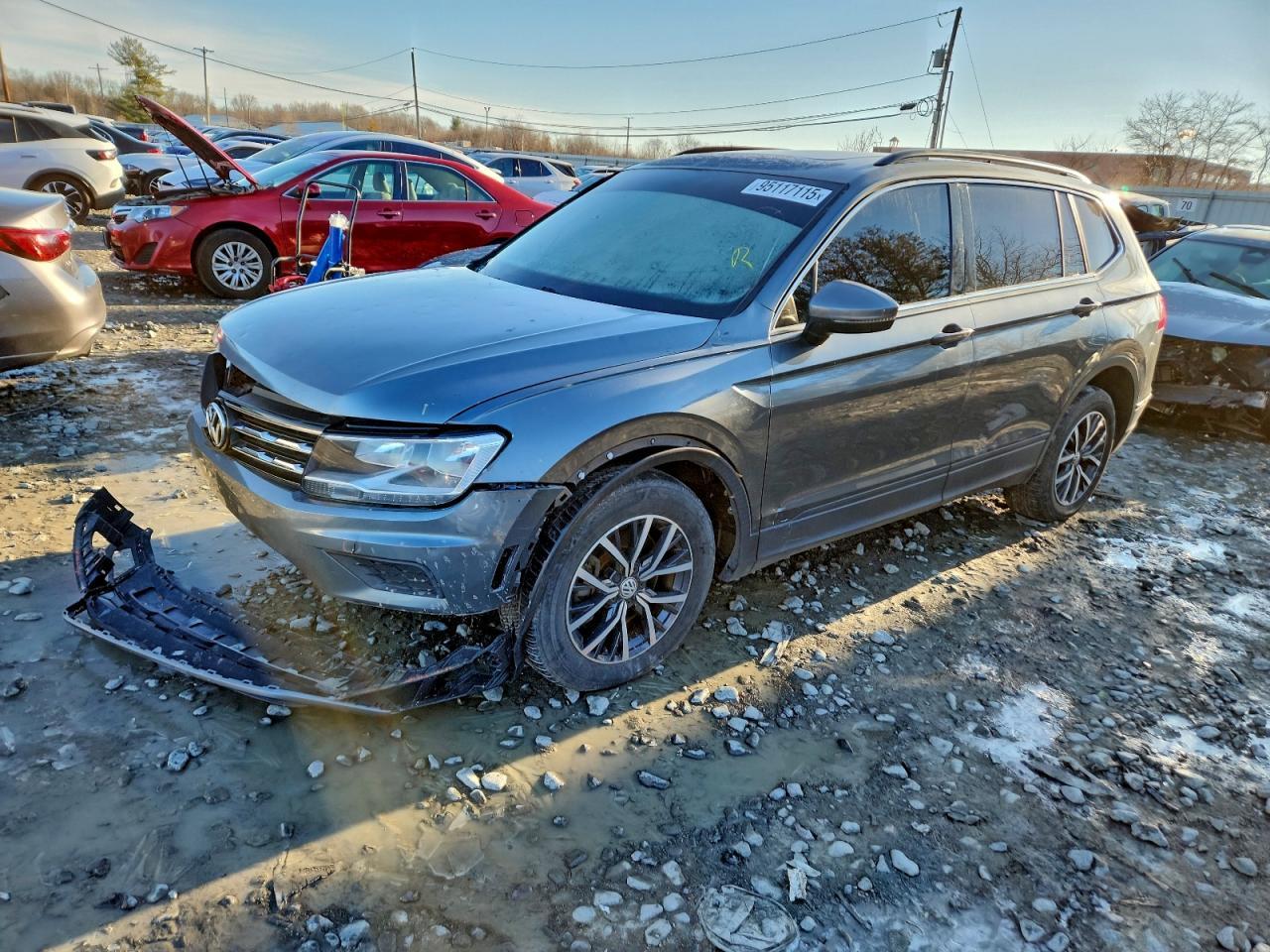 2019 Volkswagen Tiguan, SE