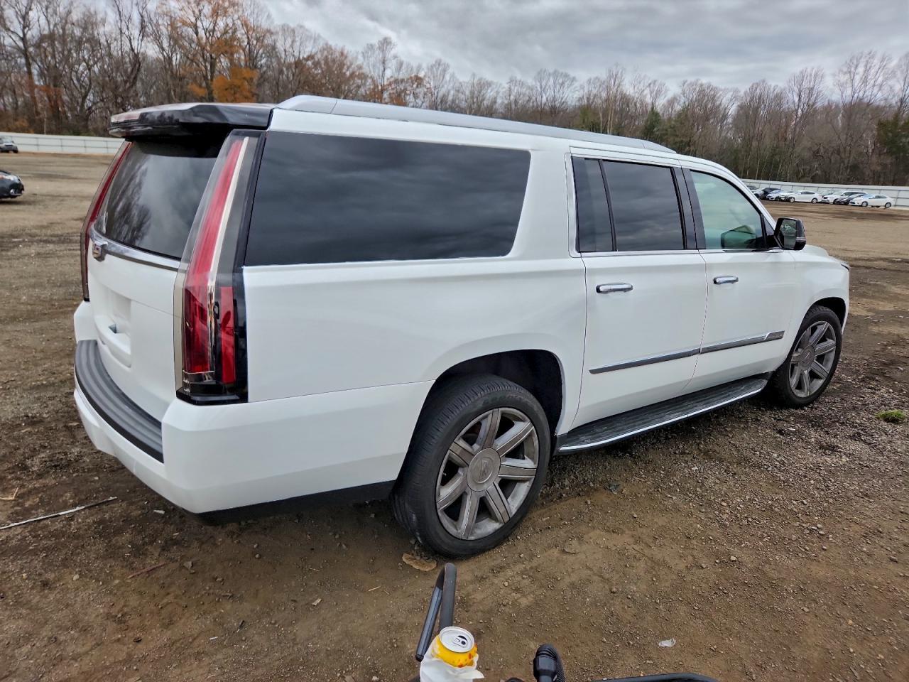 2016 Cadillac Escalade, Esv L...
