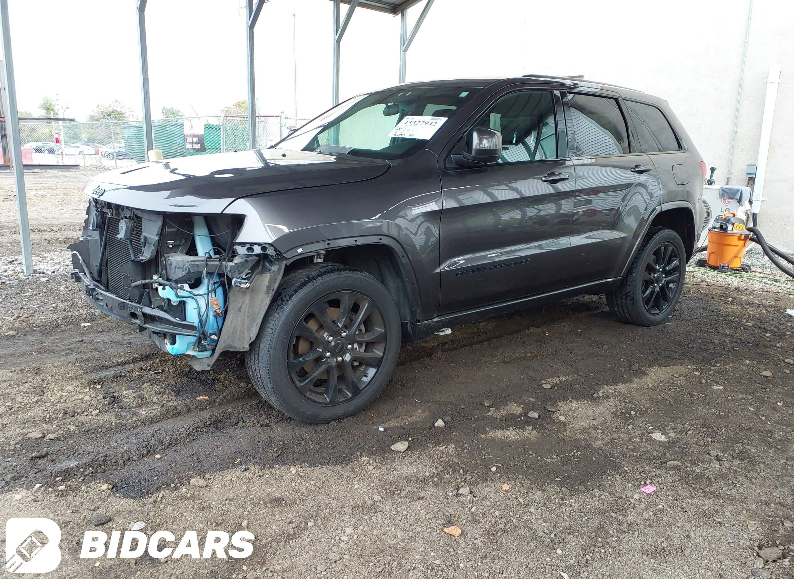 2021 Jeep Grand Cherokee, Lar...