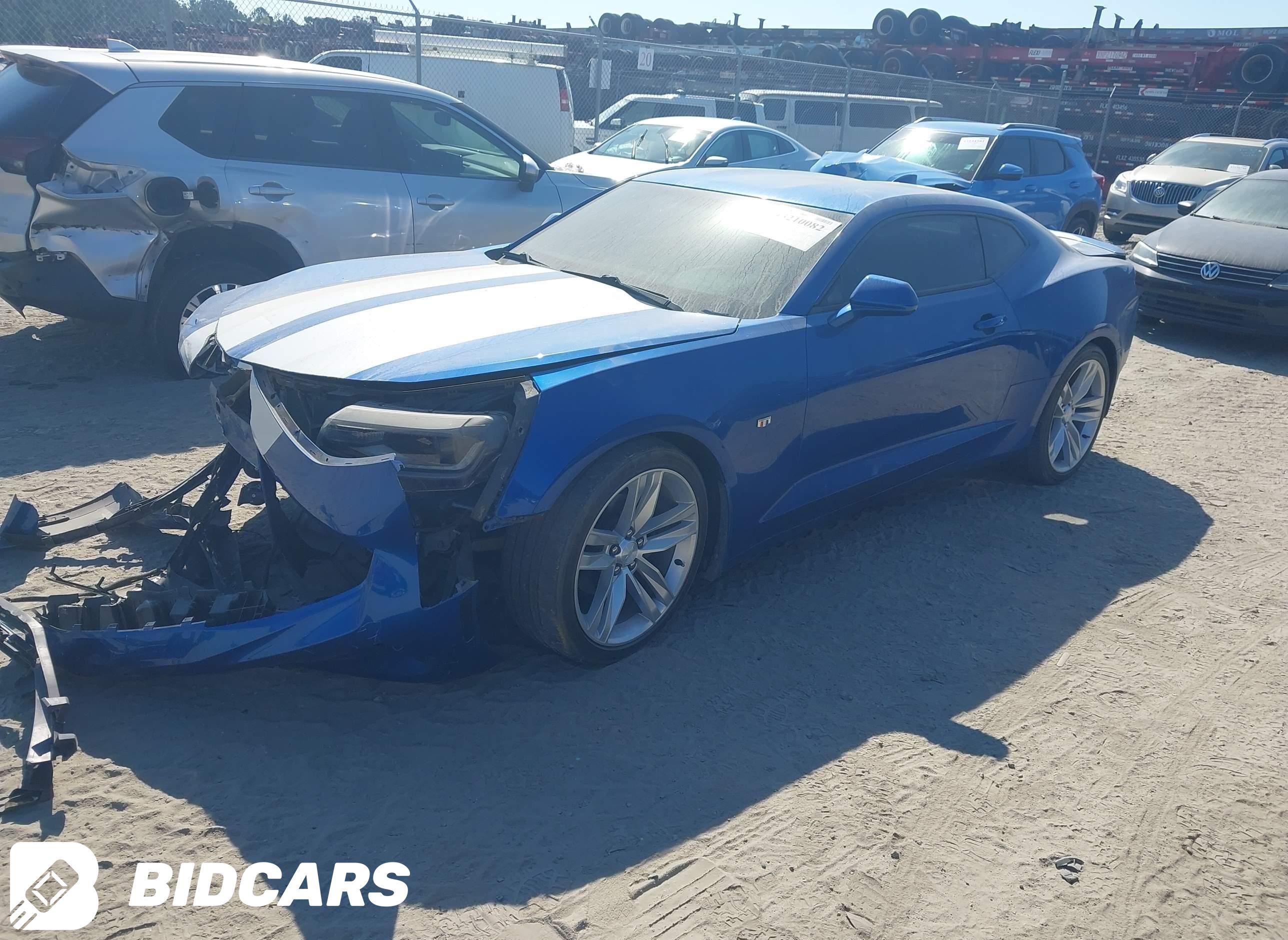 2018 Chevrolet Camaro, 1LT