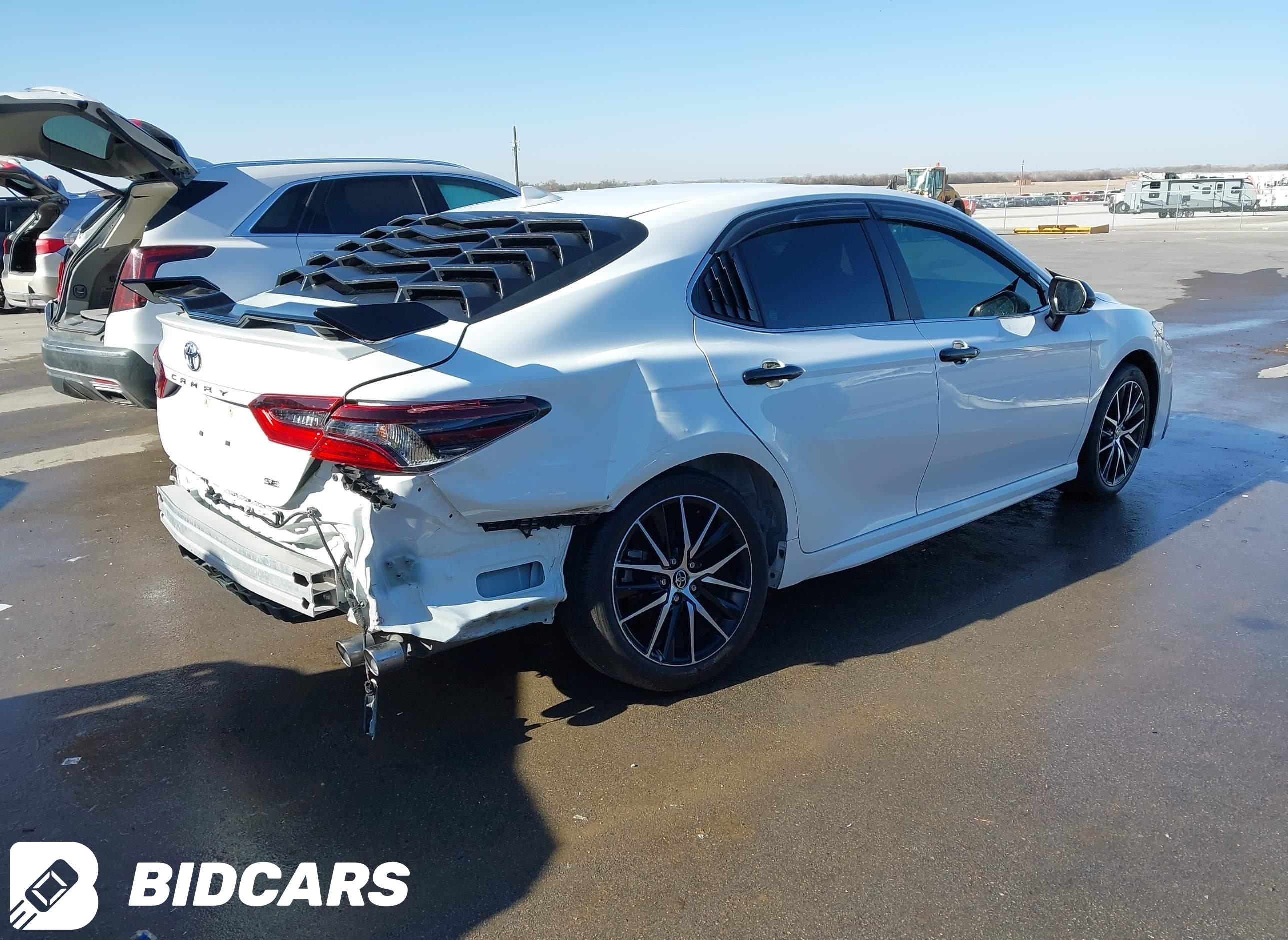 2024 Toyota Camry, SE