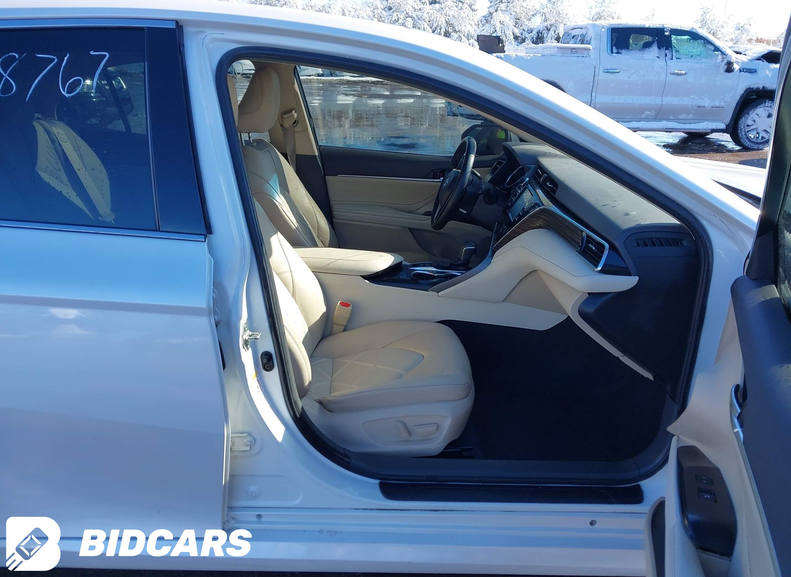 2018 Toyota Camry, Xle