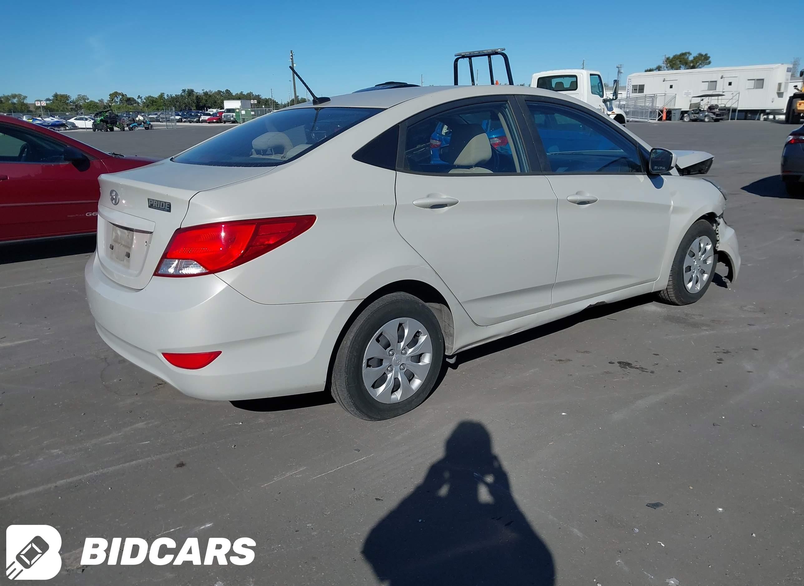 2016 Hyundai Accent, SE