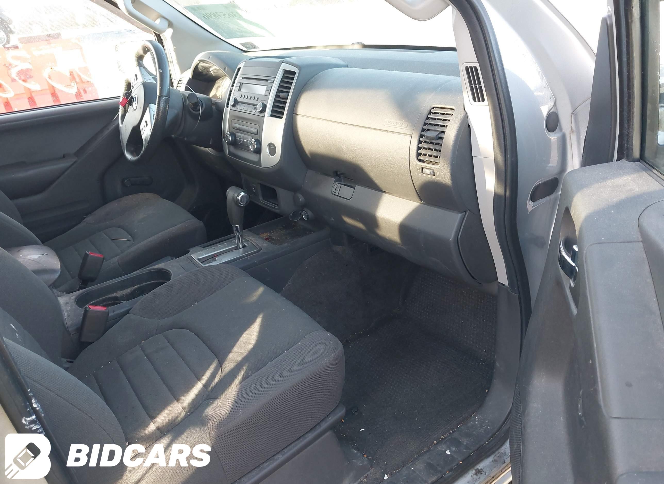 2016 Nissan Frontier, S