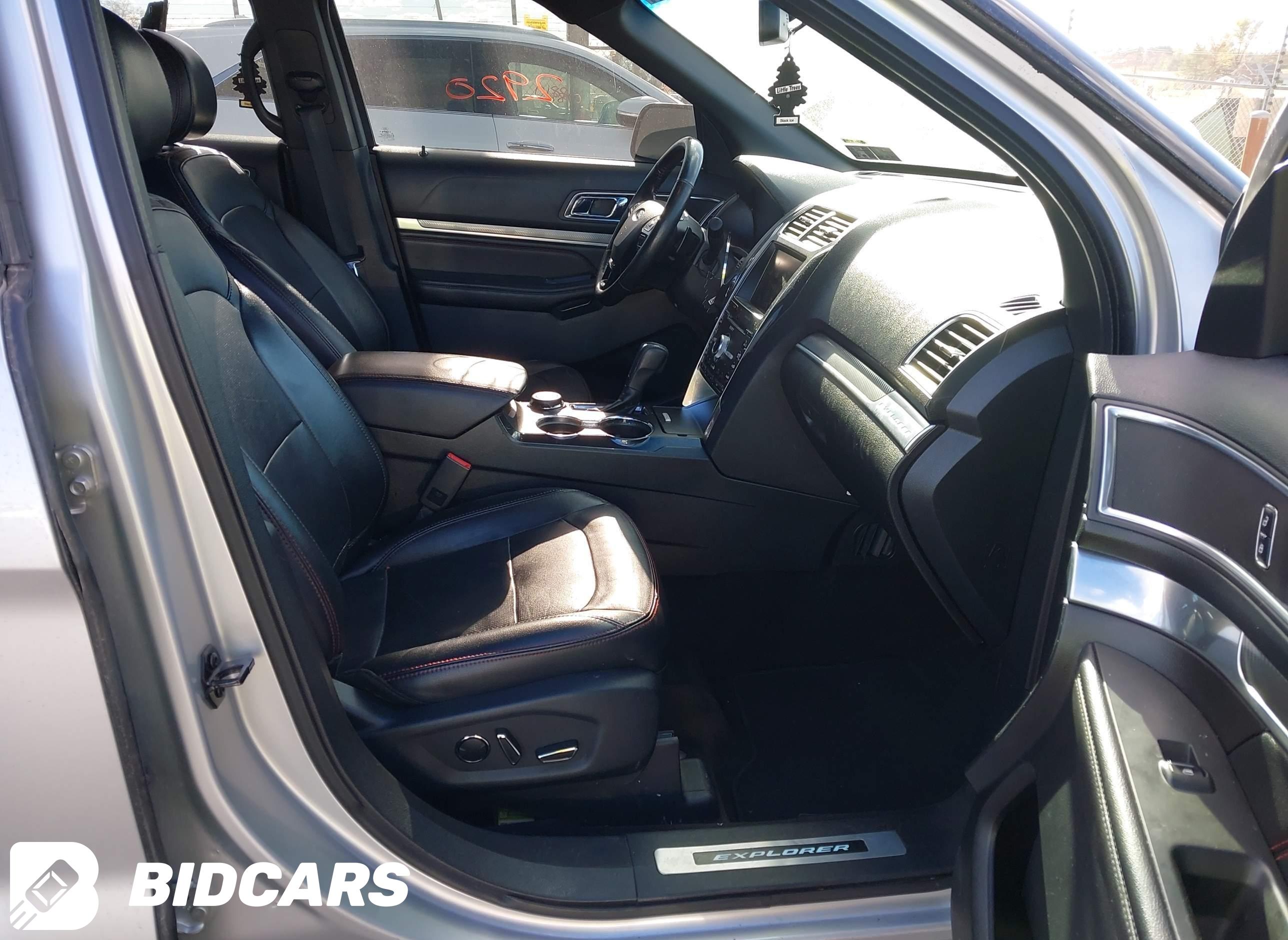 2016 Ford Explorer, Sport