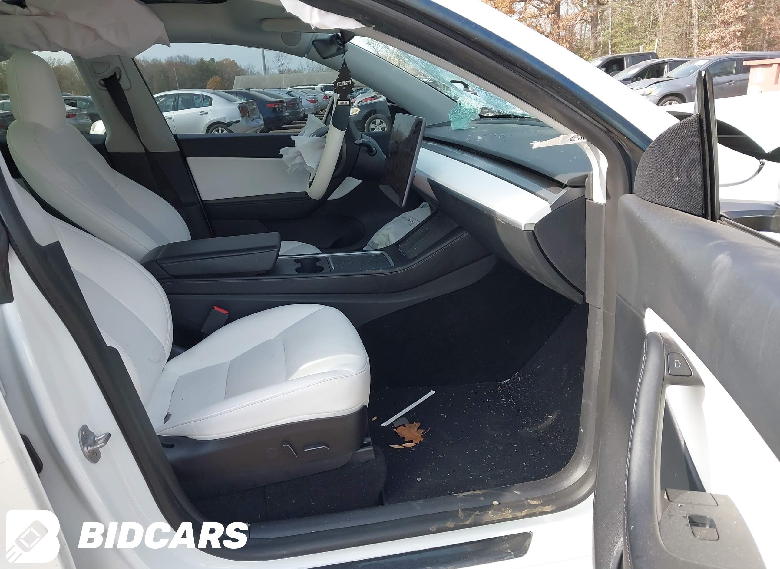 2021 Tesla Model Y, Performan...