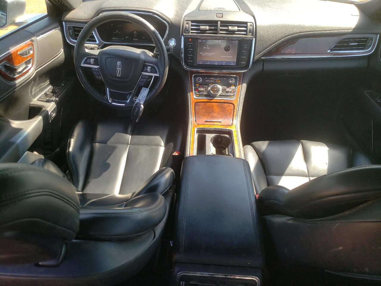 LINCOLN CONTINENTAL  , 2020