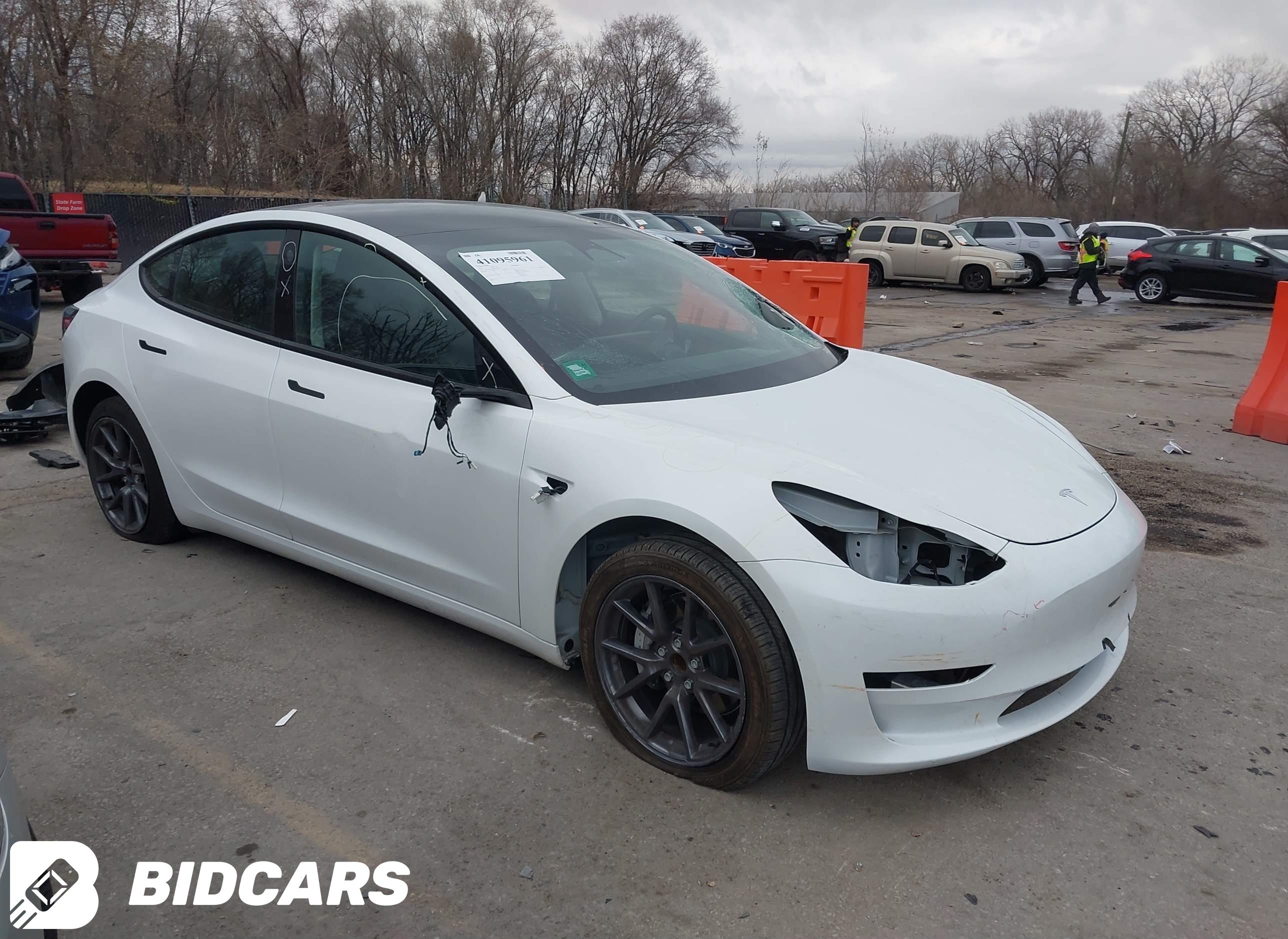 2023 Tesla Model 3, Rear-Whee...