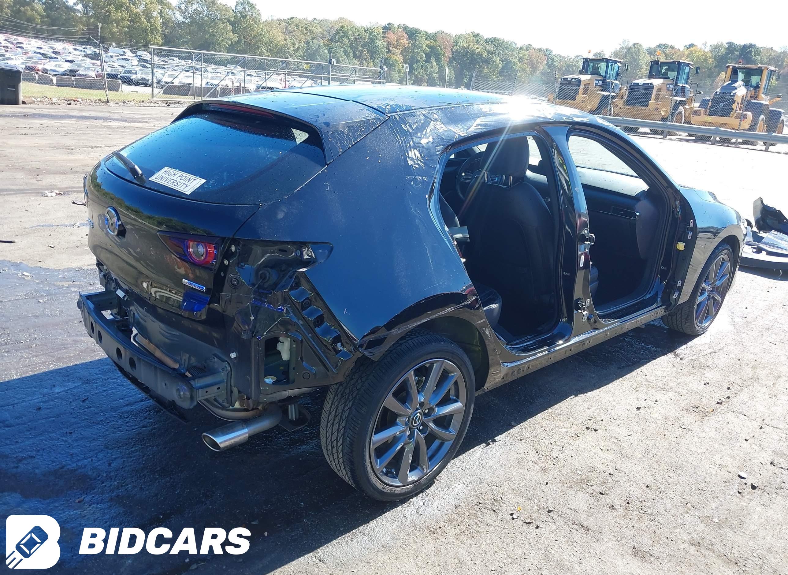 2022 Mazda 3, Preferred