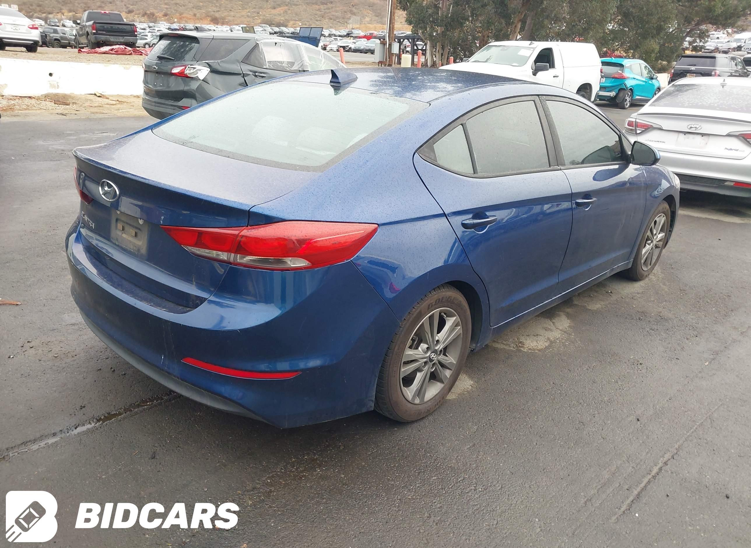 2018 Hyundai Elantra, Sel