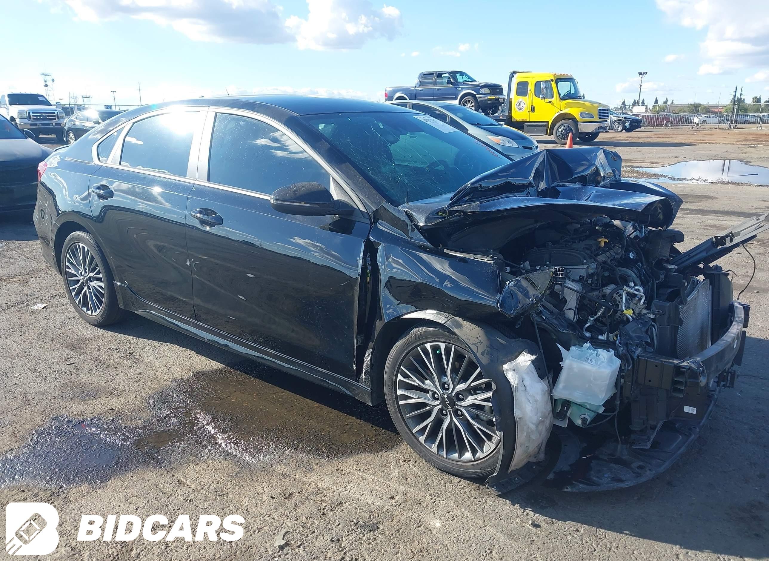 2023 KIA Forte, Gt-Line