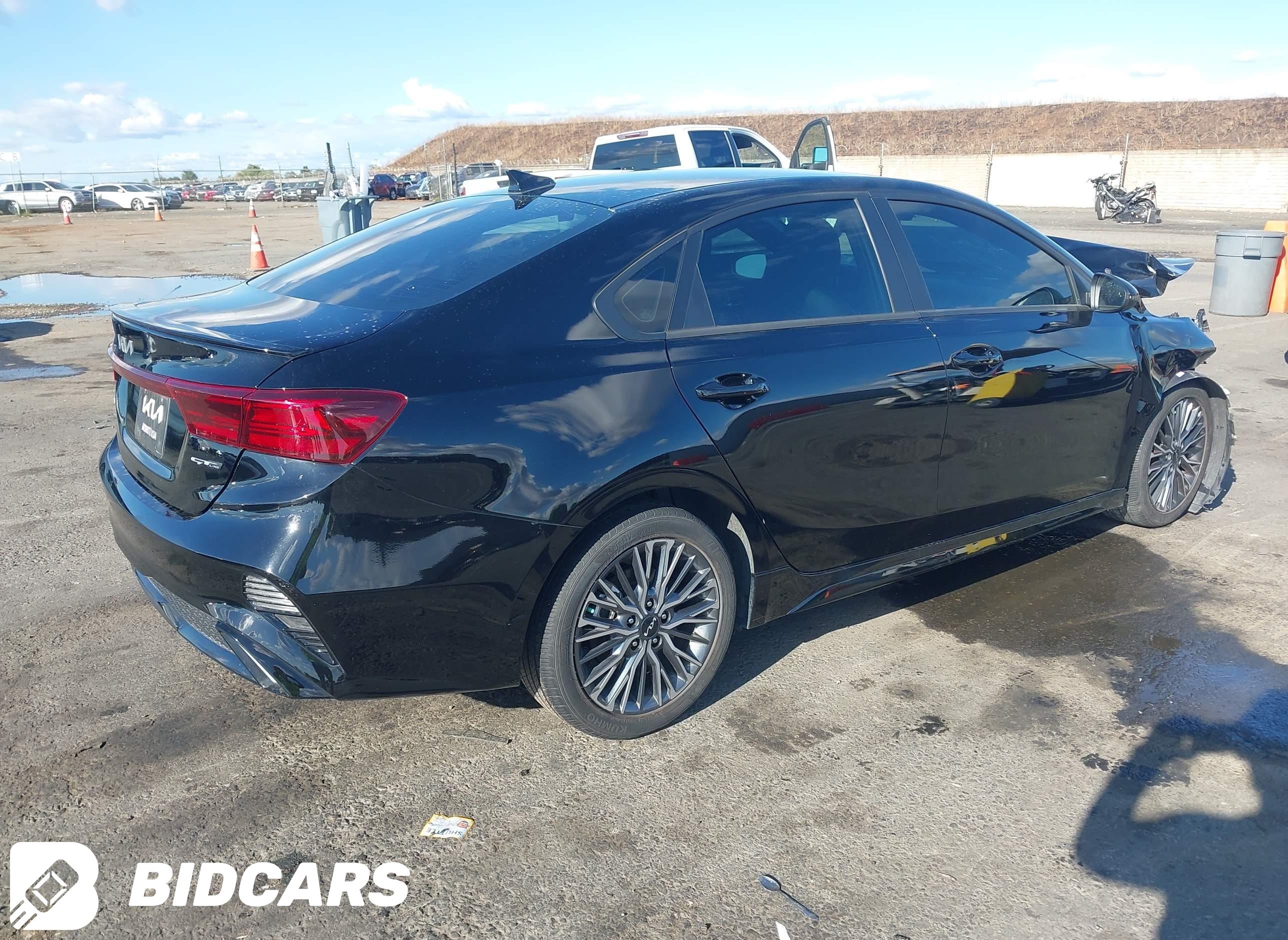 2023 KIA Forte, Gt-Line