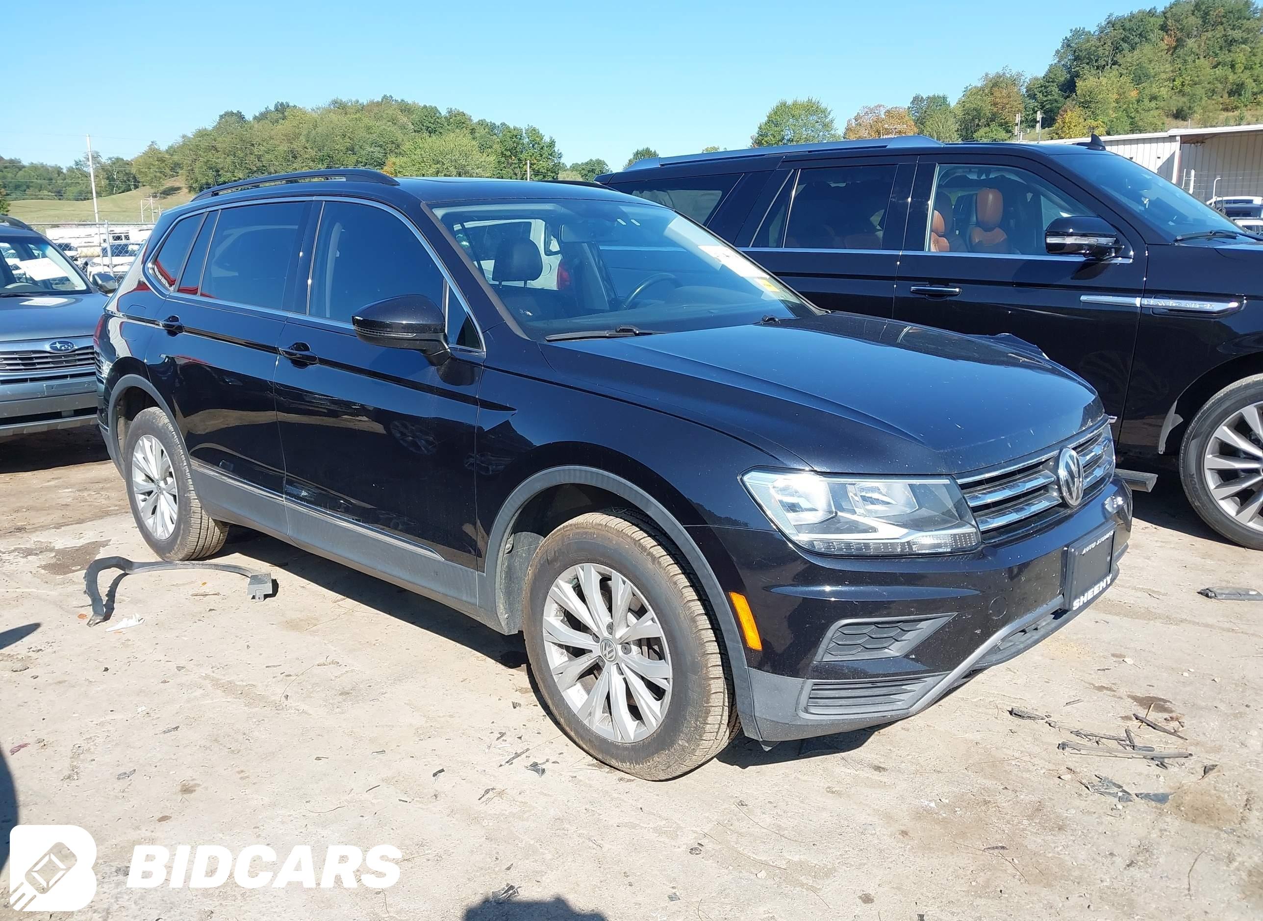 2018 Volkswagen Tiguan, 2.0T...