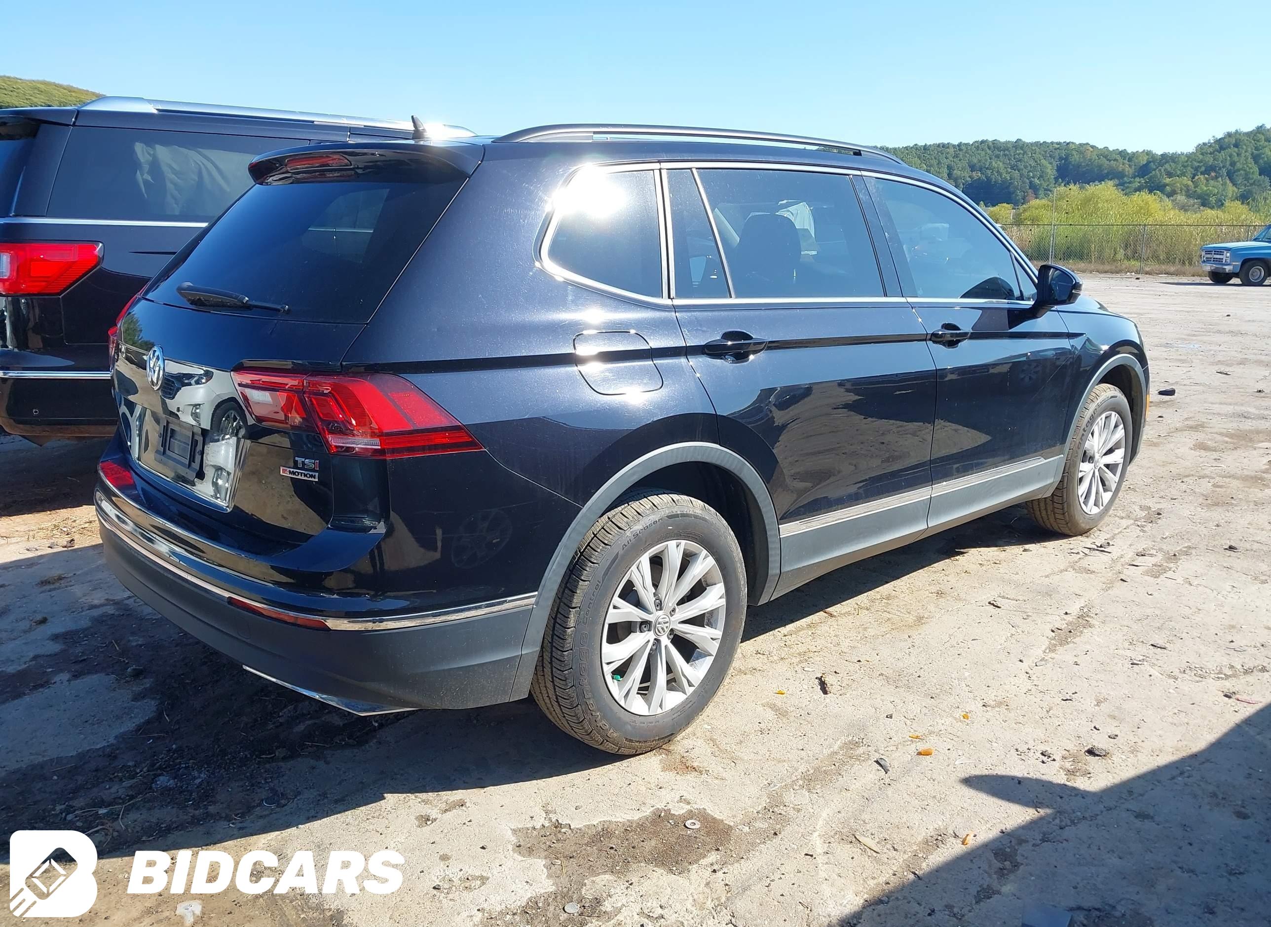 2018 Volkswagen Tiguan, 2.0T...