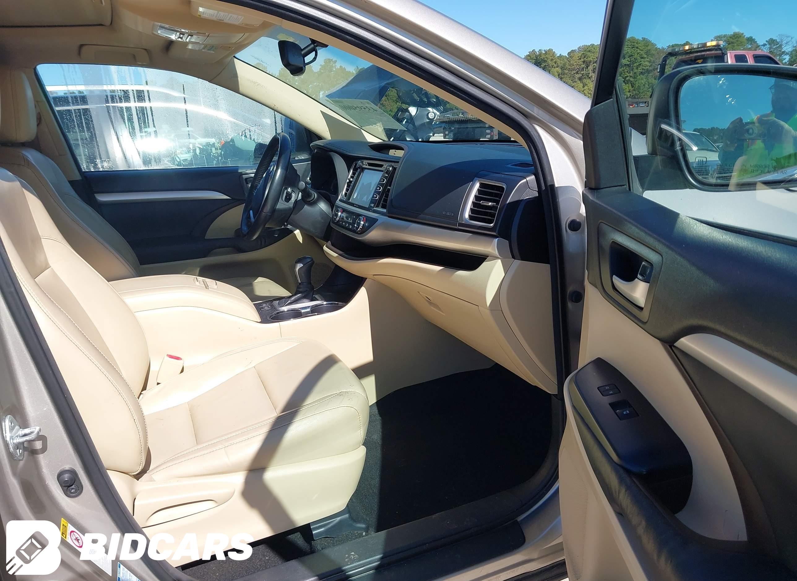 2015 Toyota Highlander, Xle V6