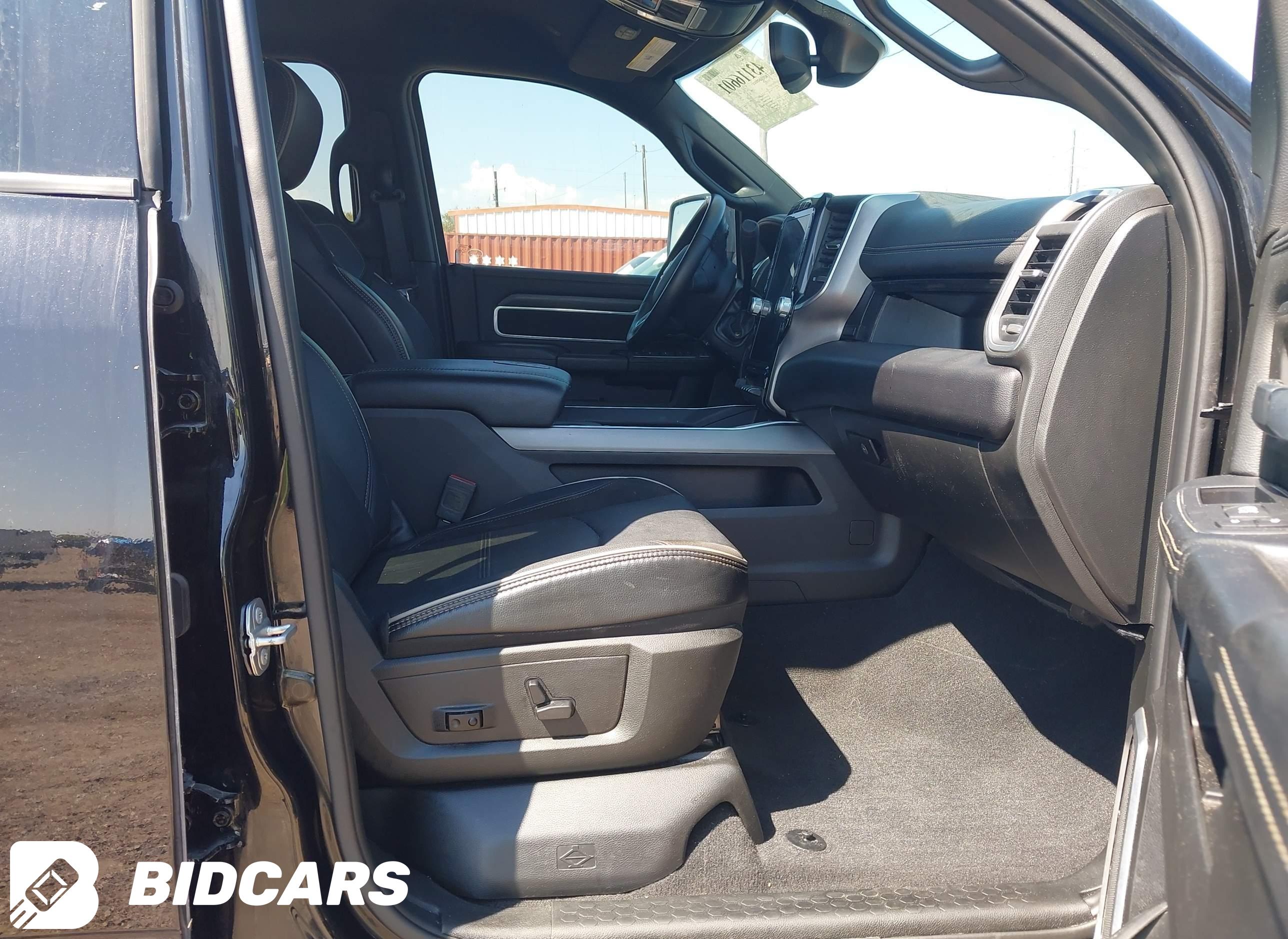 2024 RAM 2500, Laramie  4X4 6...