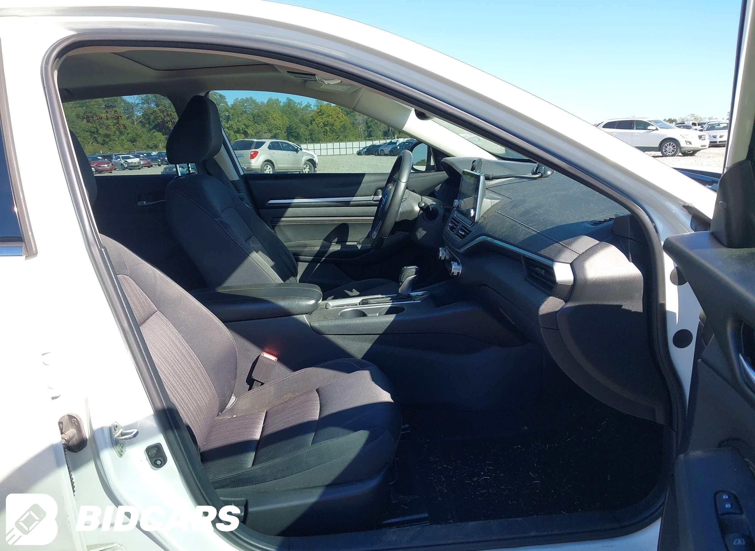 2019 Nissan Altima, 2.5 SV