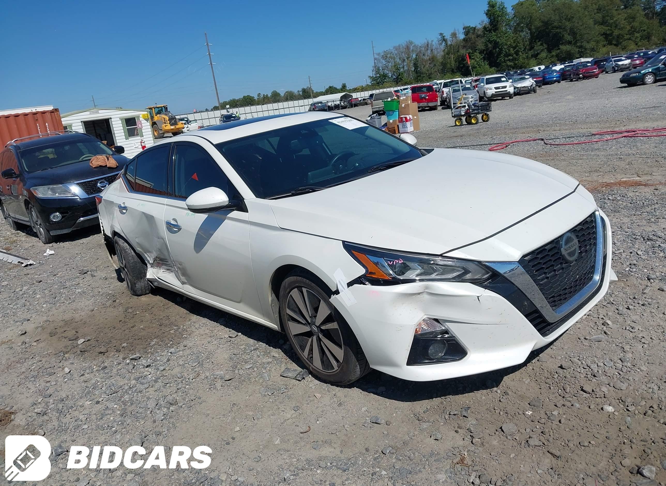 2019 Nissan Altima, 2.5 SV