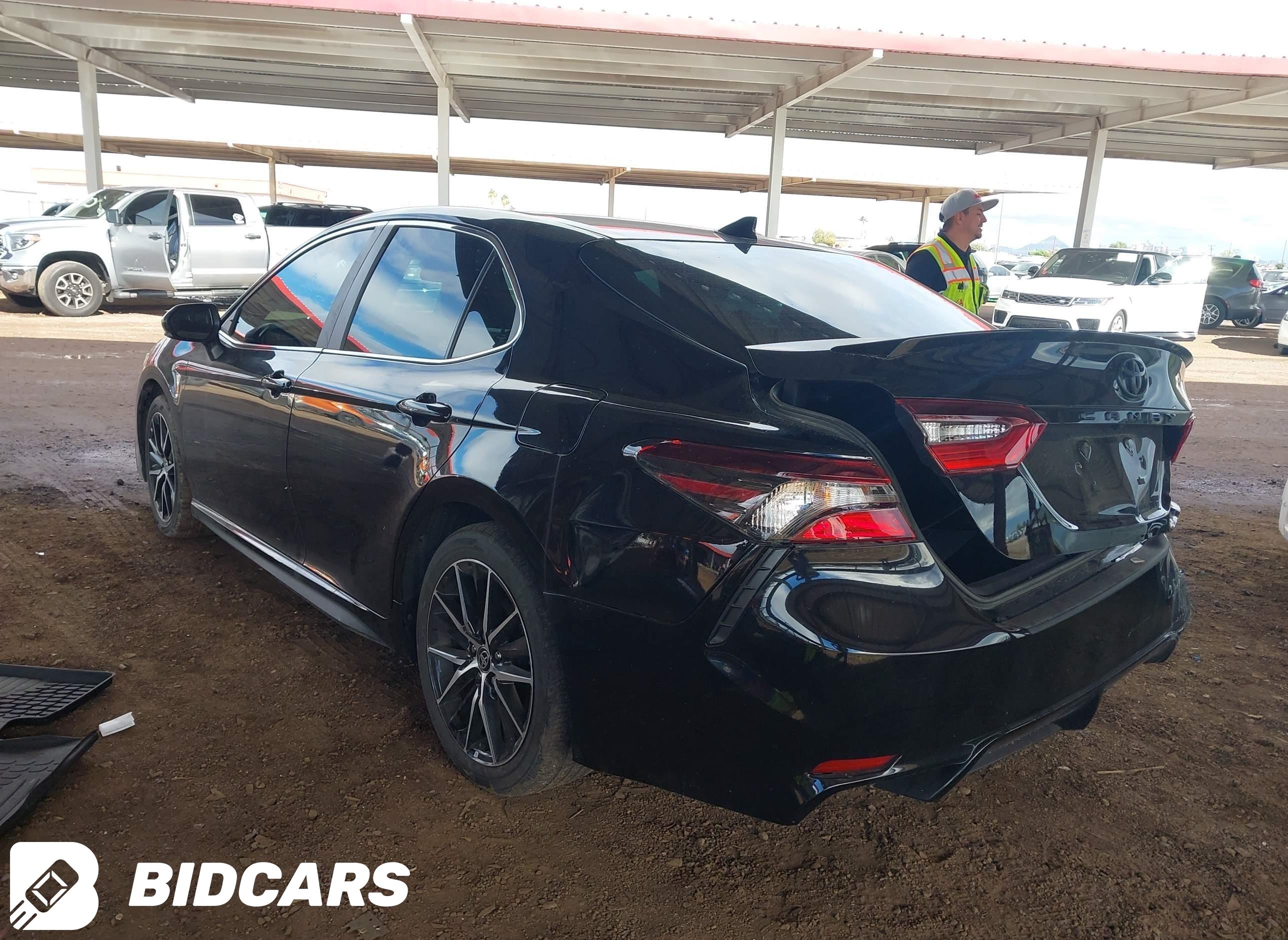 2024 Toyota Camry, SE