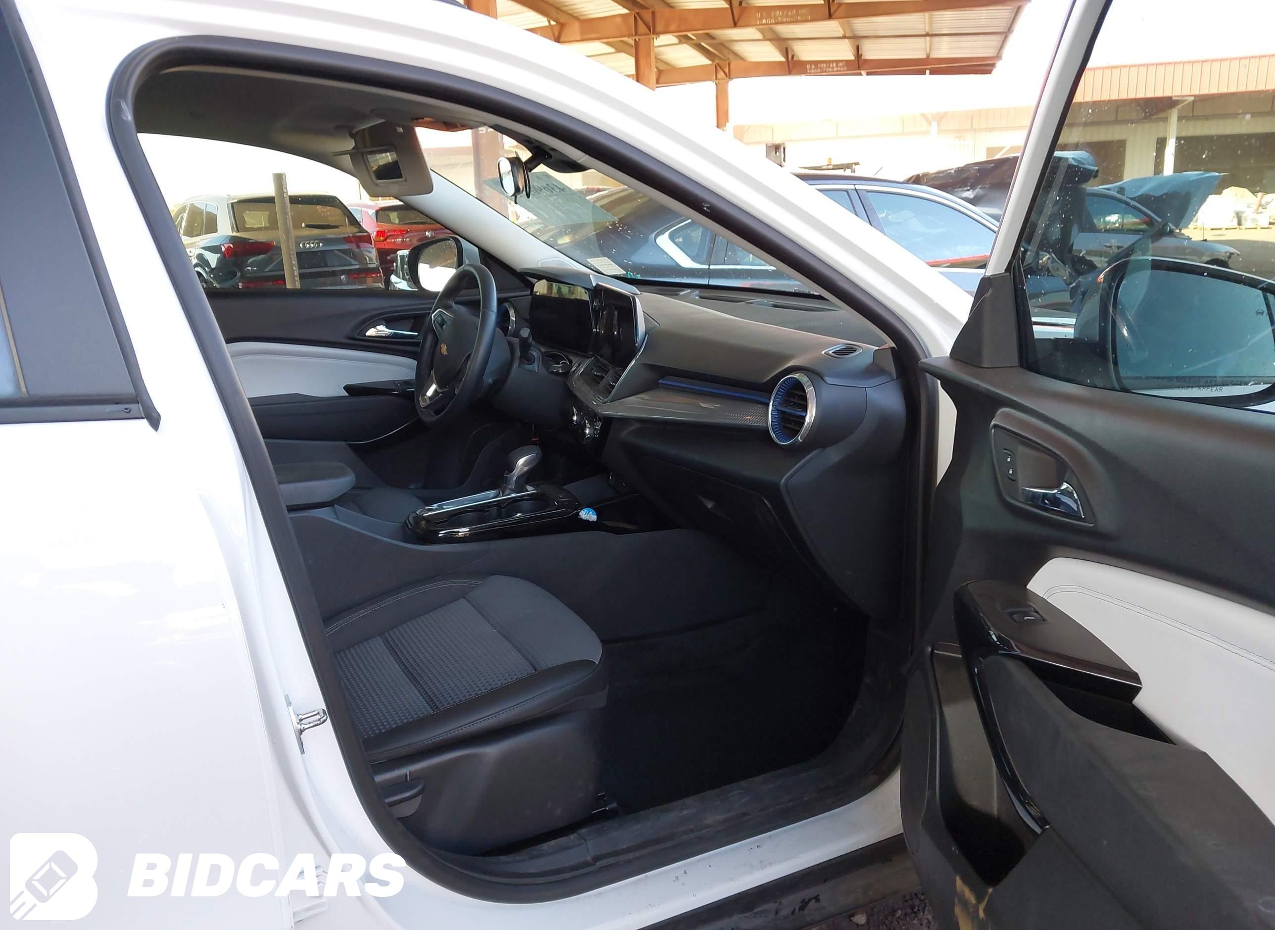 2024 Chevrolet Trax, Fwd Lt