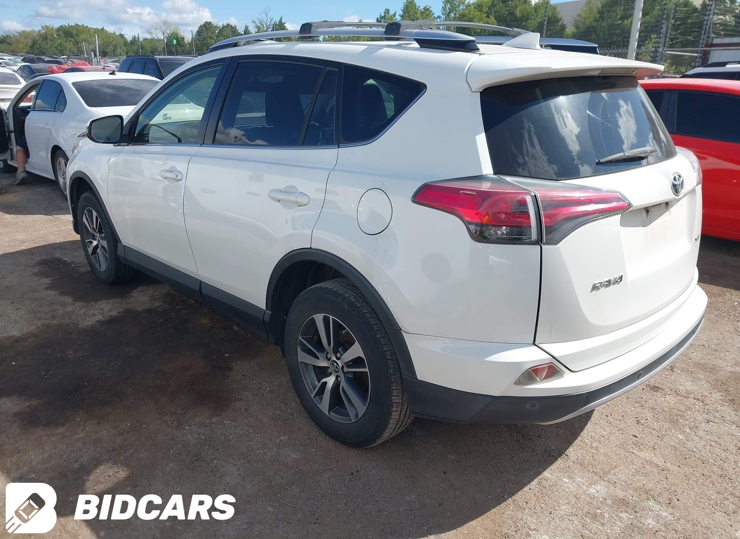 2016 Toyota RAV4, Xle