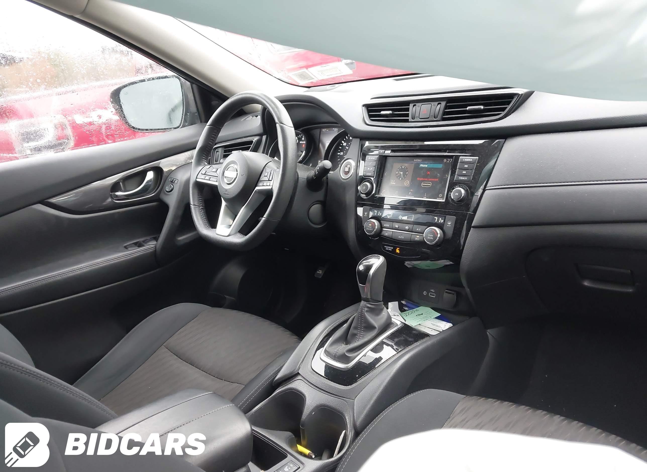 2019 Nissan Rogue, SV