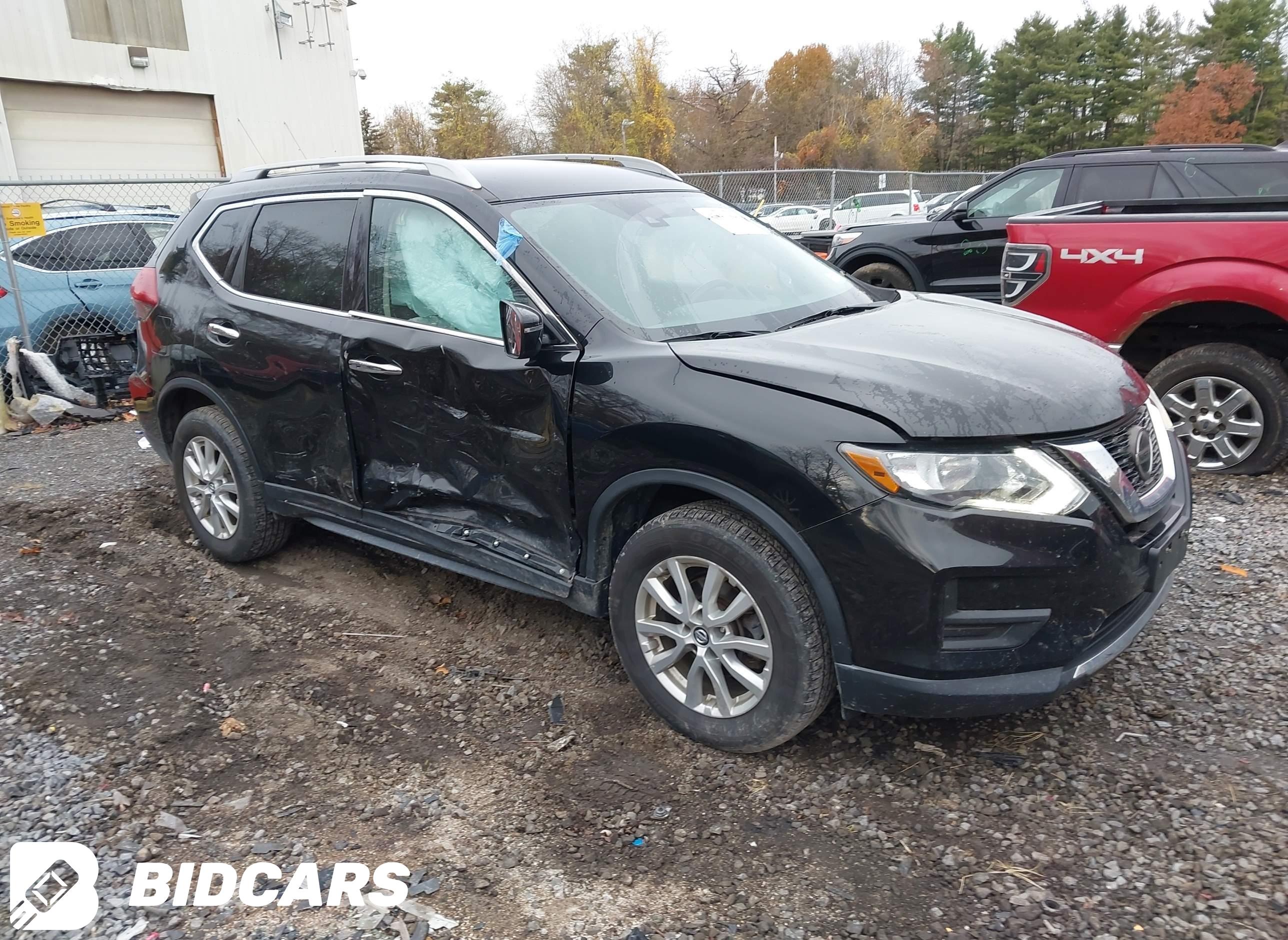 2019 Nissan Rogue, SV