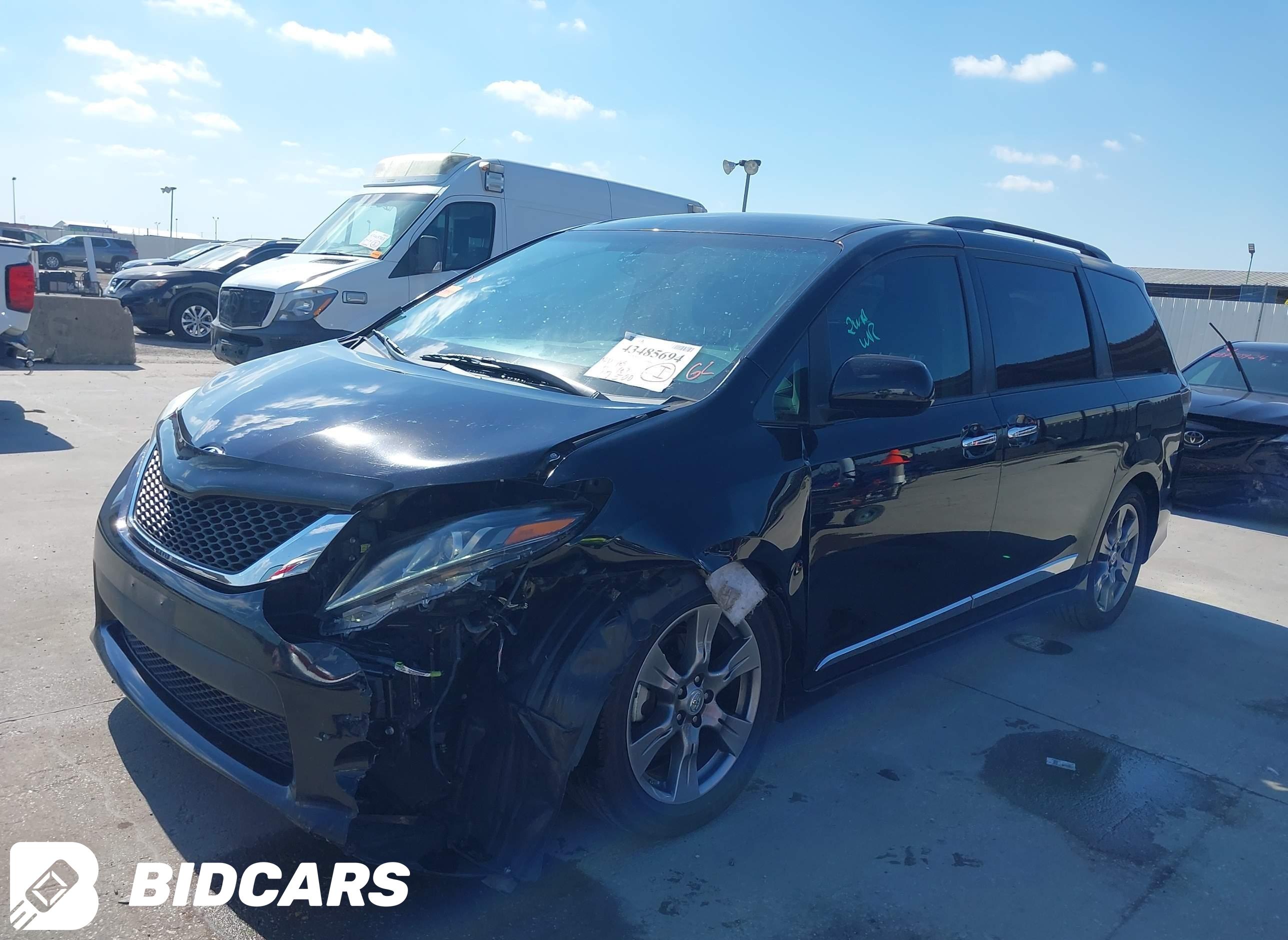 2017 Toyota Sienna, Se 8 Pass...